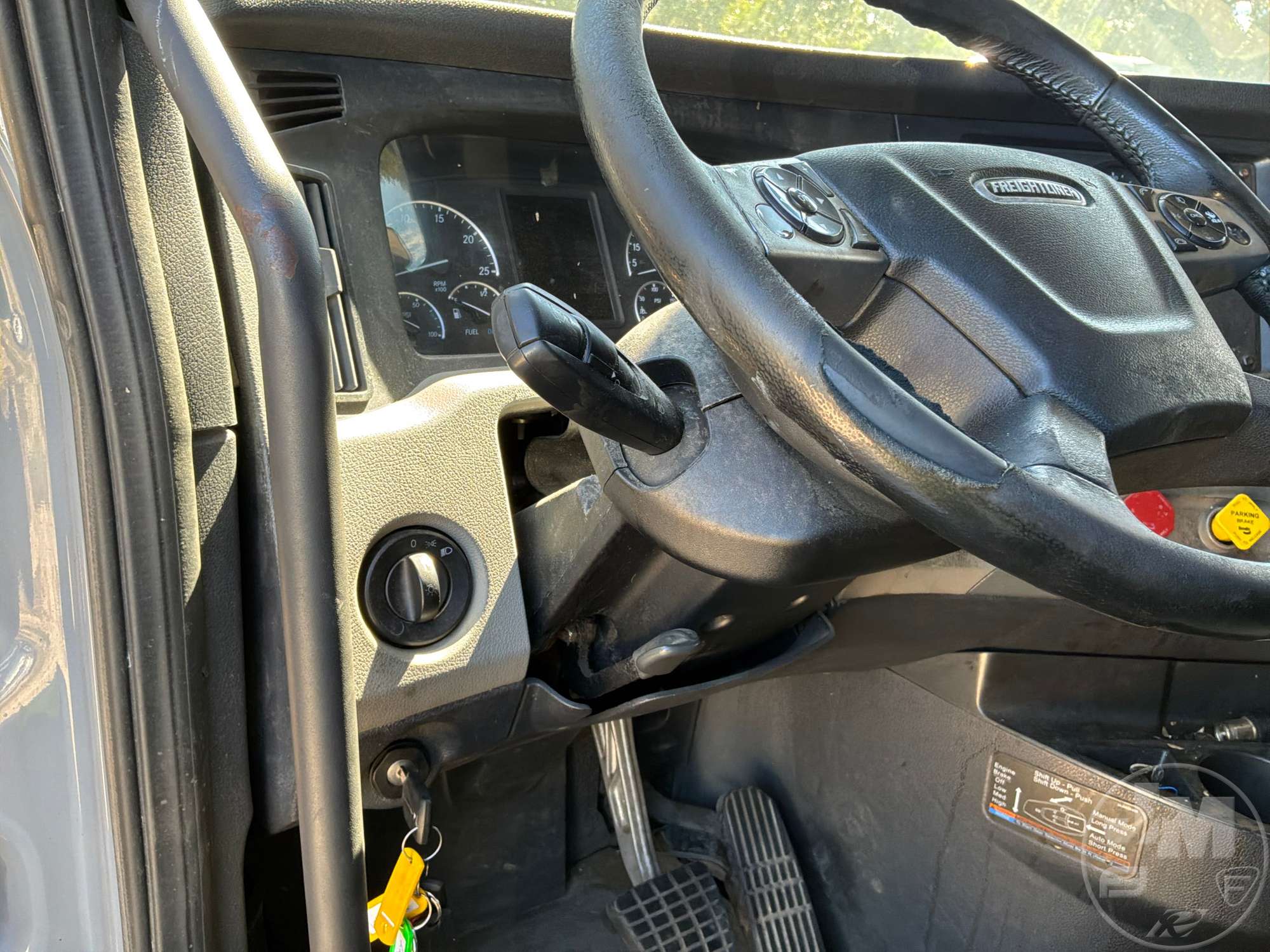 2019 Freightliner CASCADIA