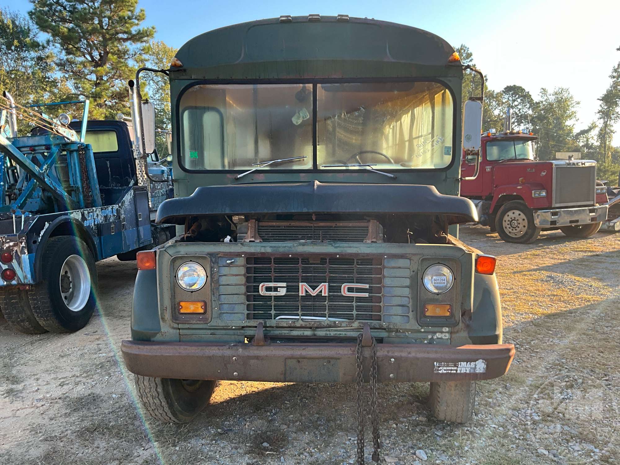 1982 GMC BUS