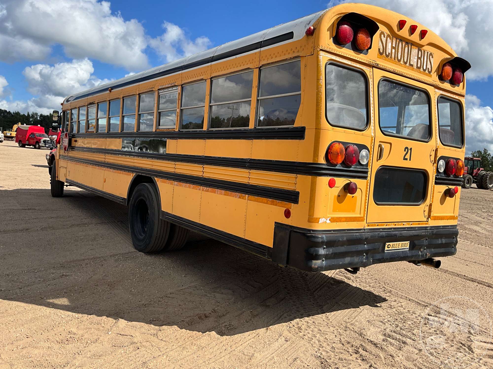 2000 International 3800