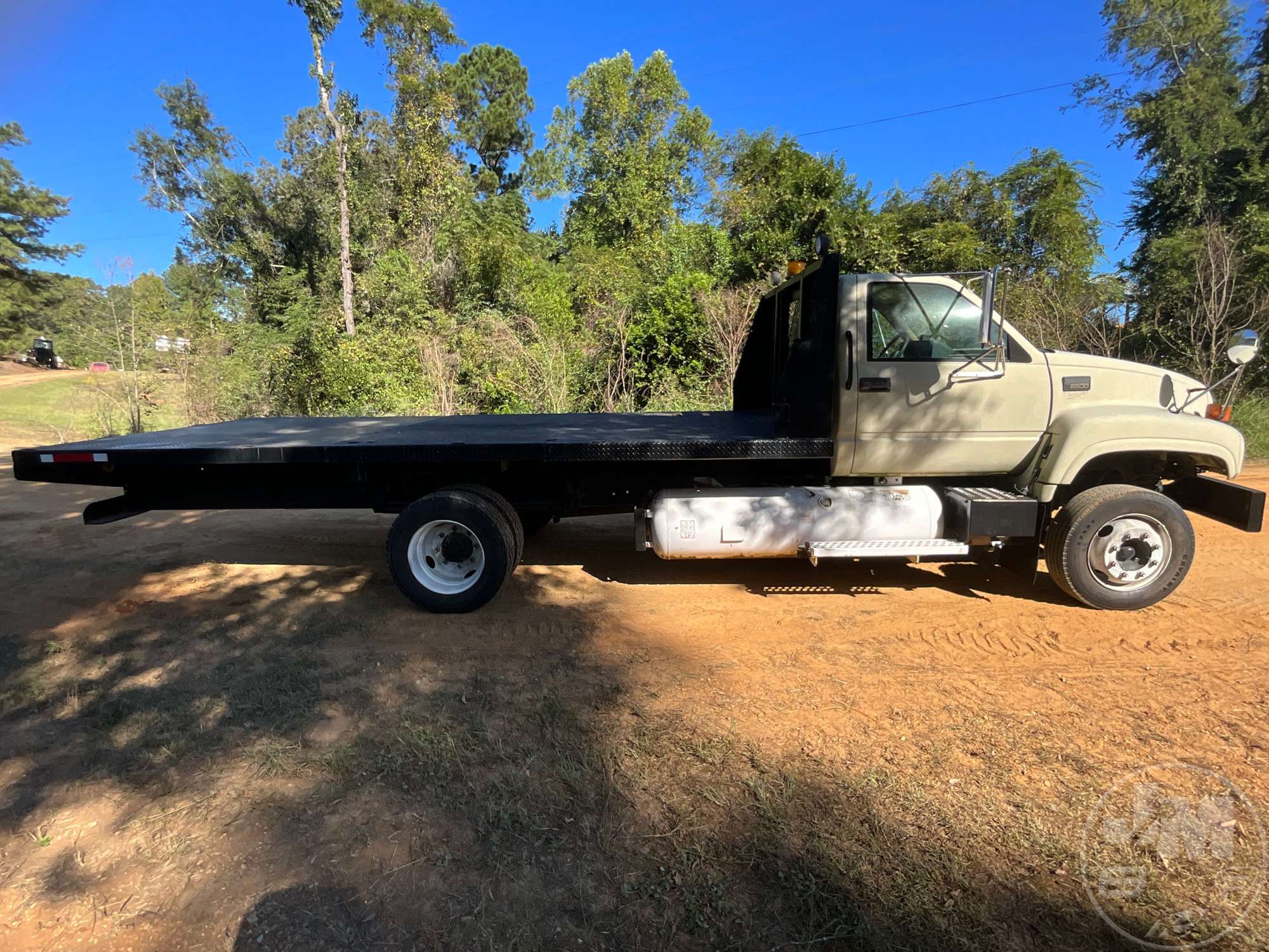2000 GMC C6