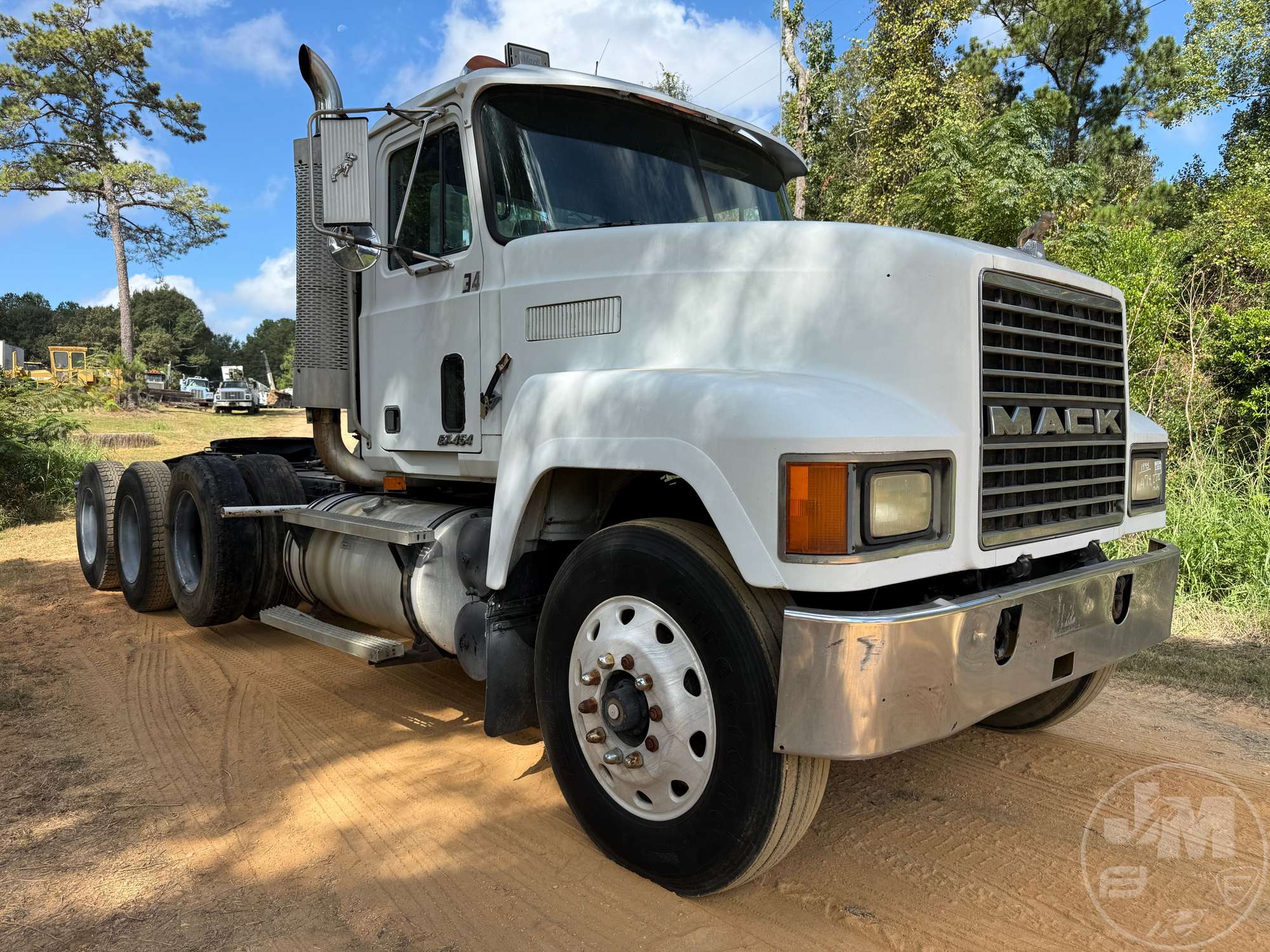 1995 Mack CH613