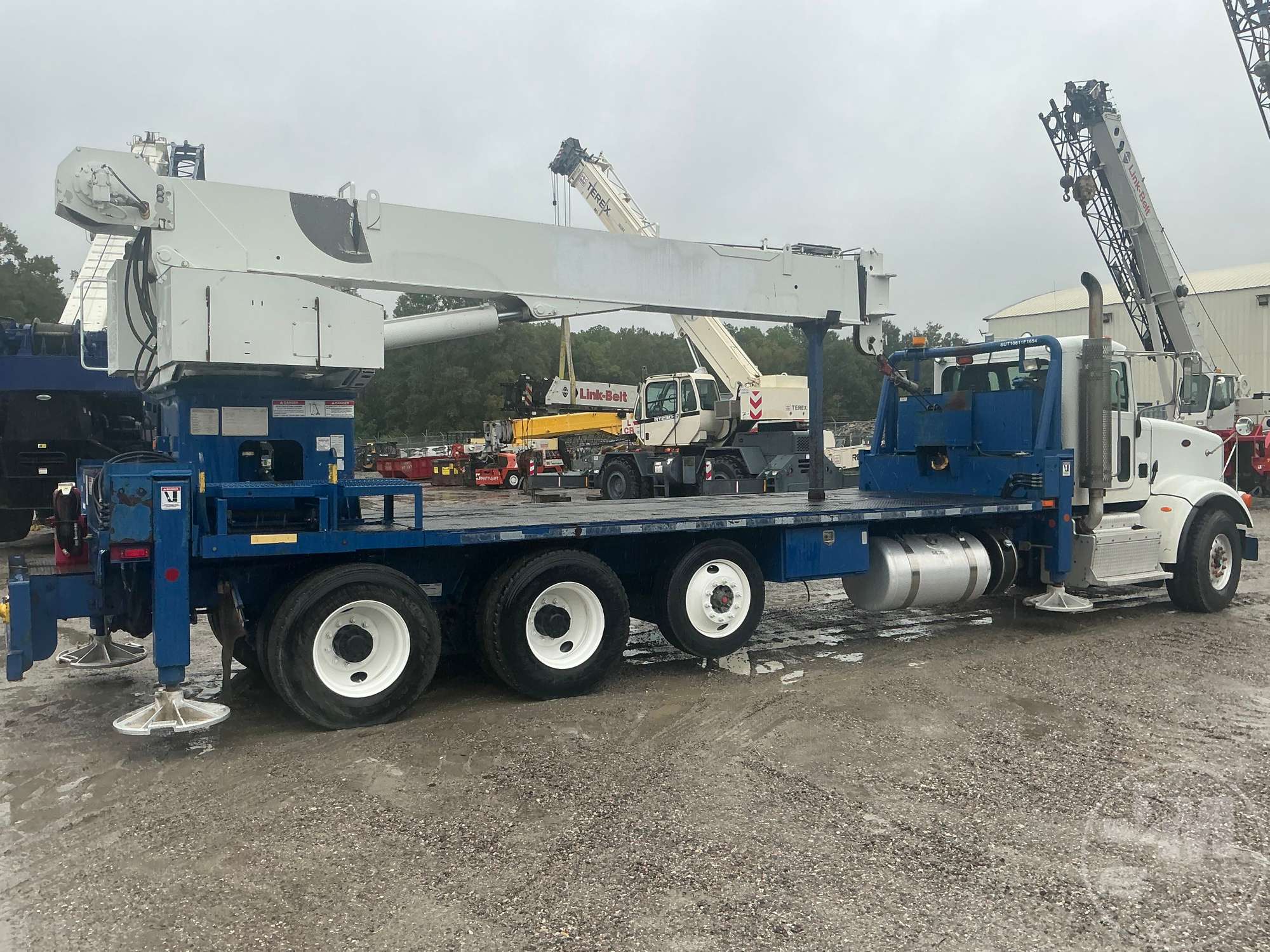 2012 Peterbilt 367