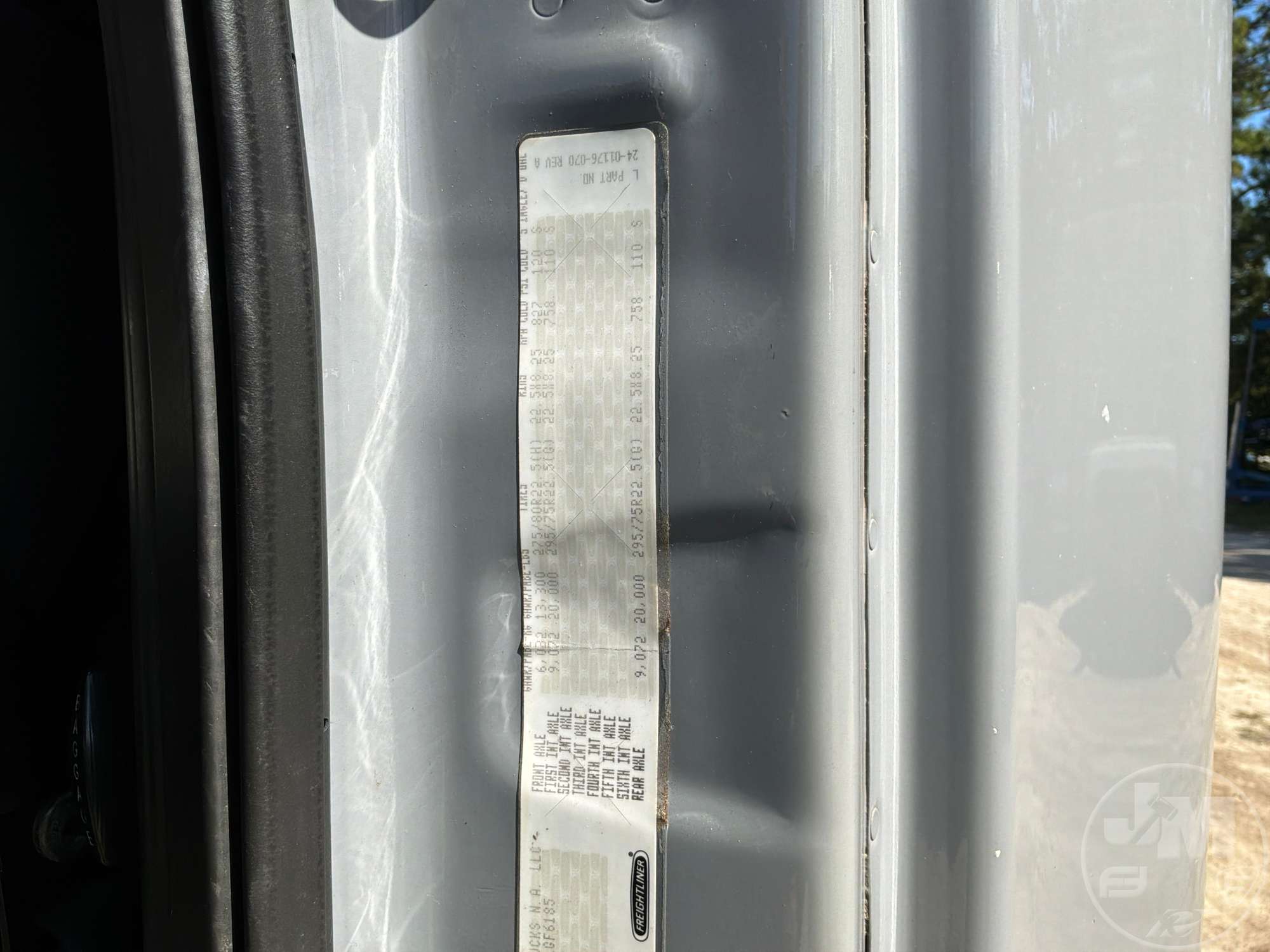 2015 Freightliner CASCADIA