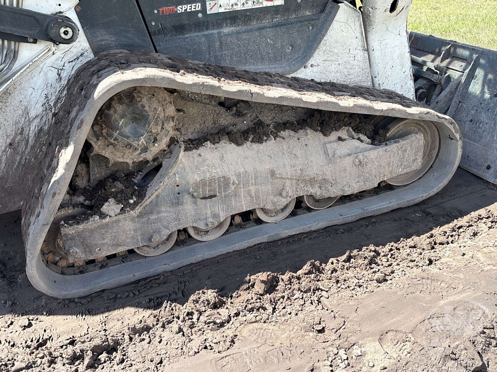 2024 Bobcat T76