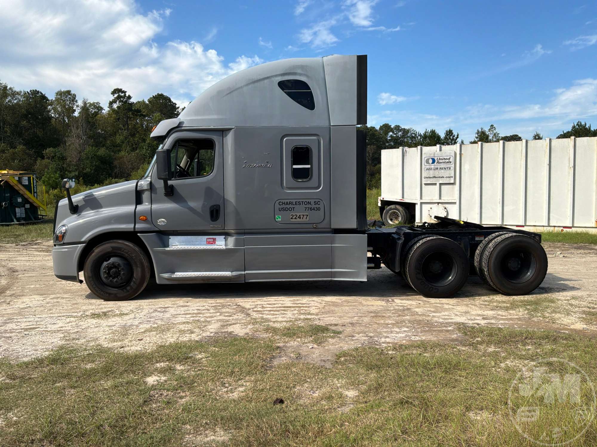 2016 Freightliner CASCADIA