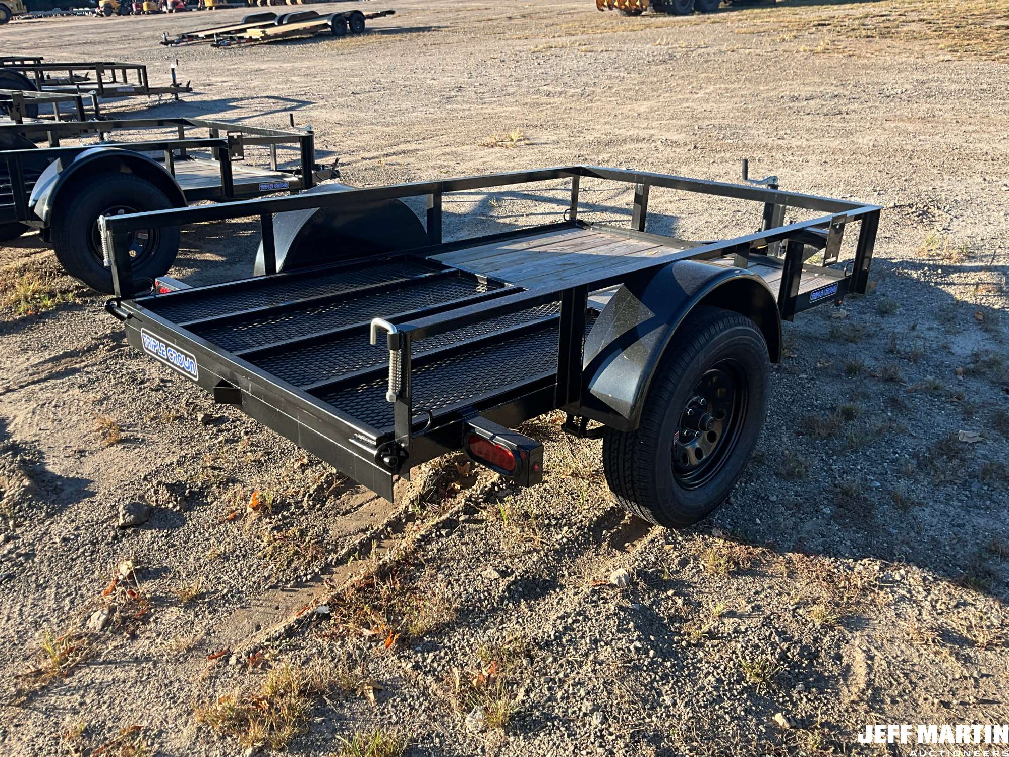2027 TRIPLE CROWN TRAILERS, INC US5X8