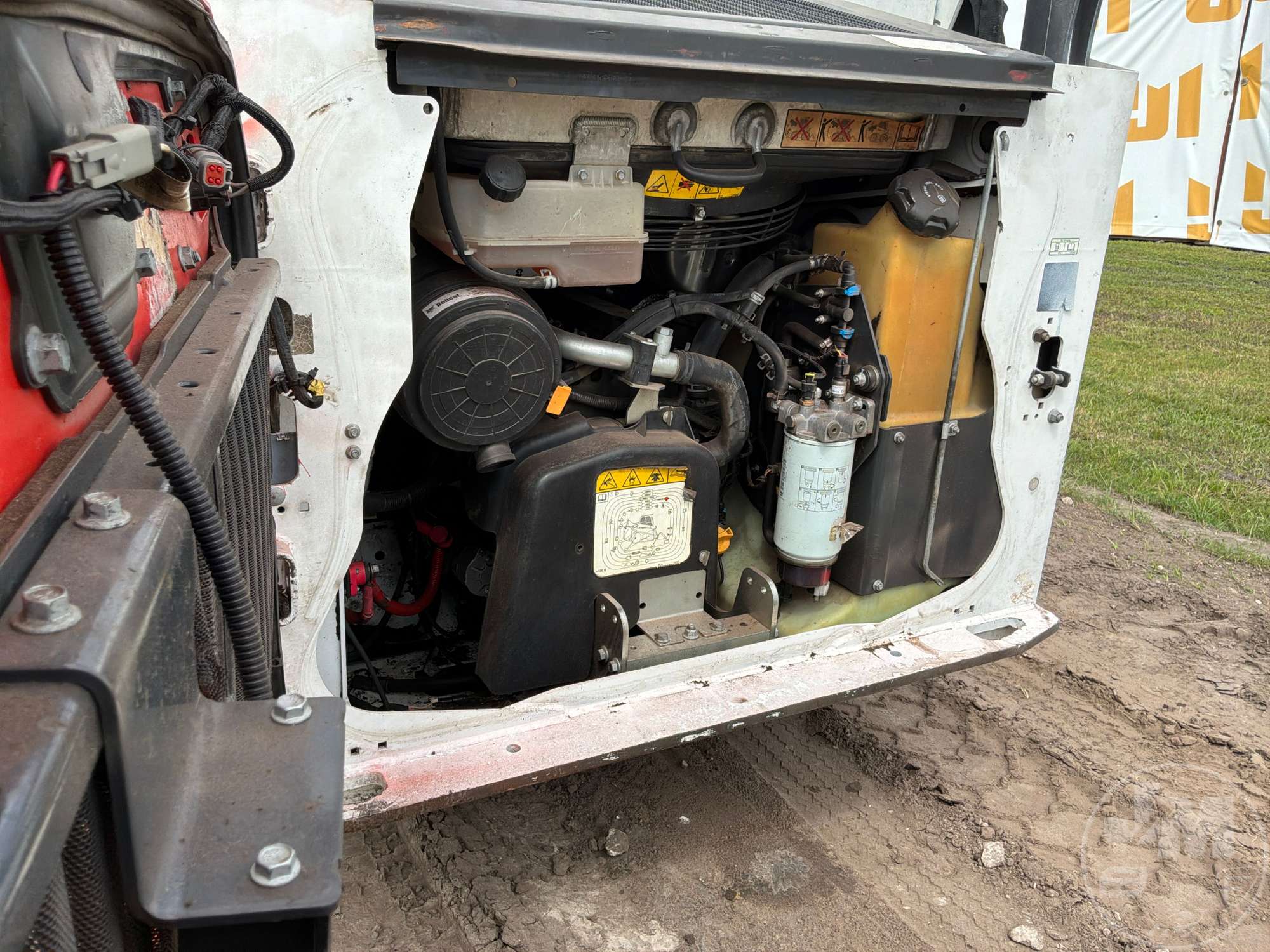 2022 Bobcat S76