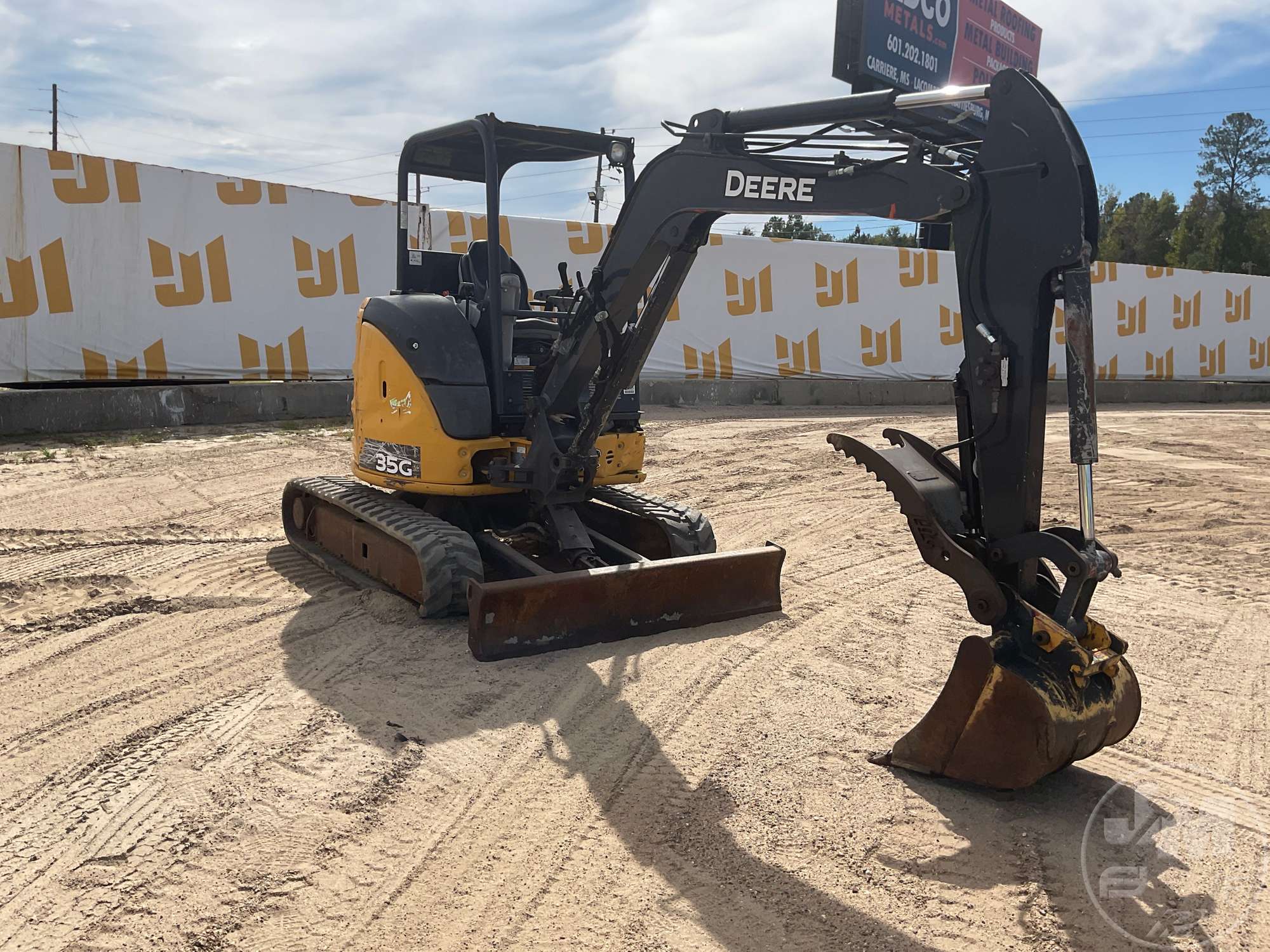 2021 John Deere 35G
