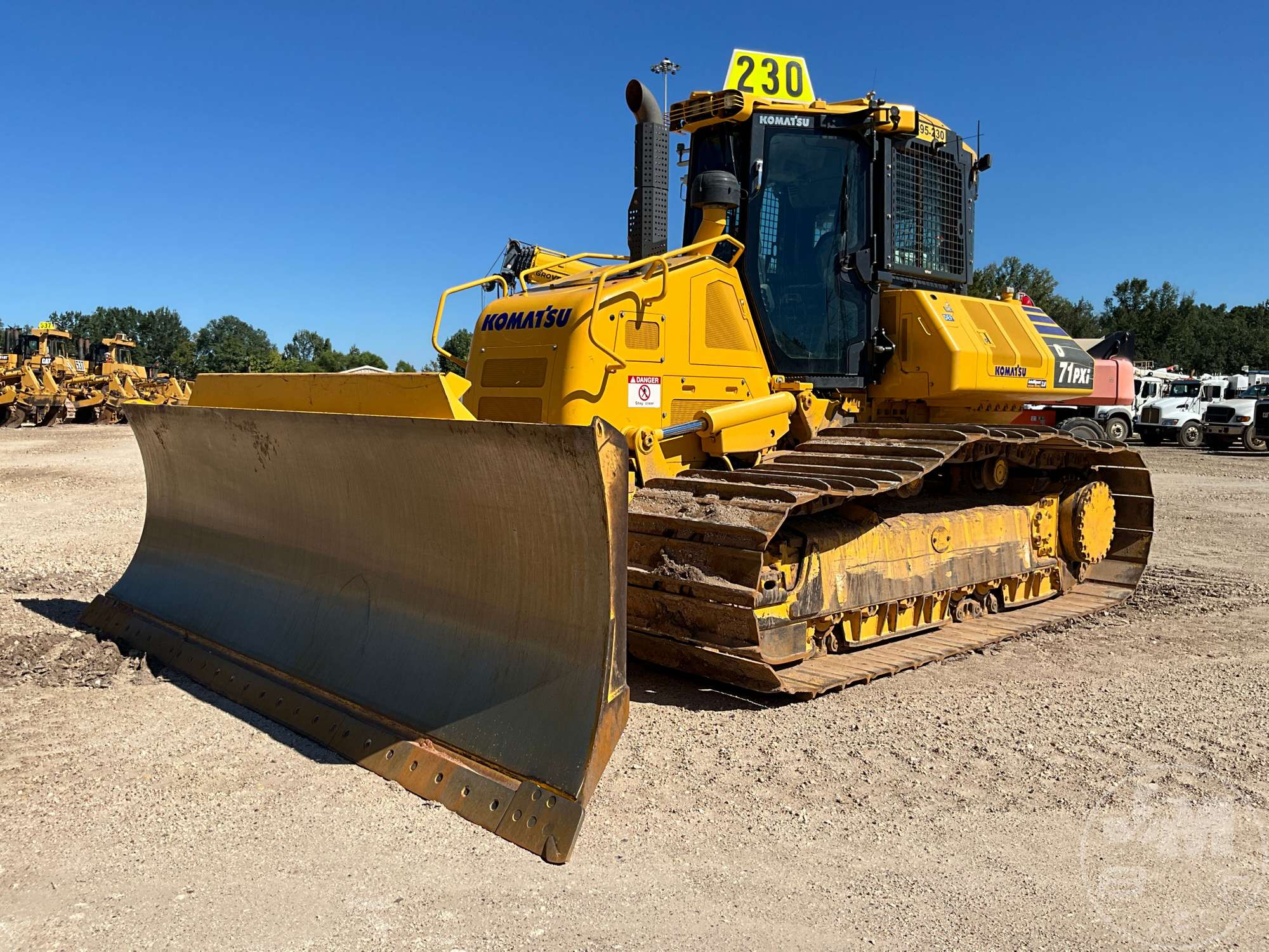 2023 Komatsu D71PXI-24