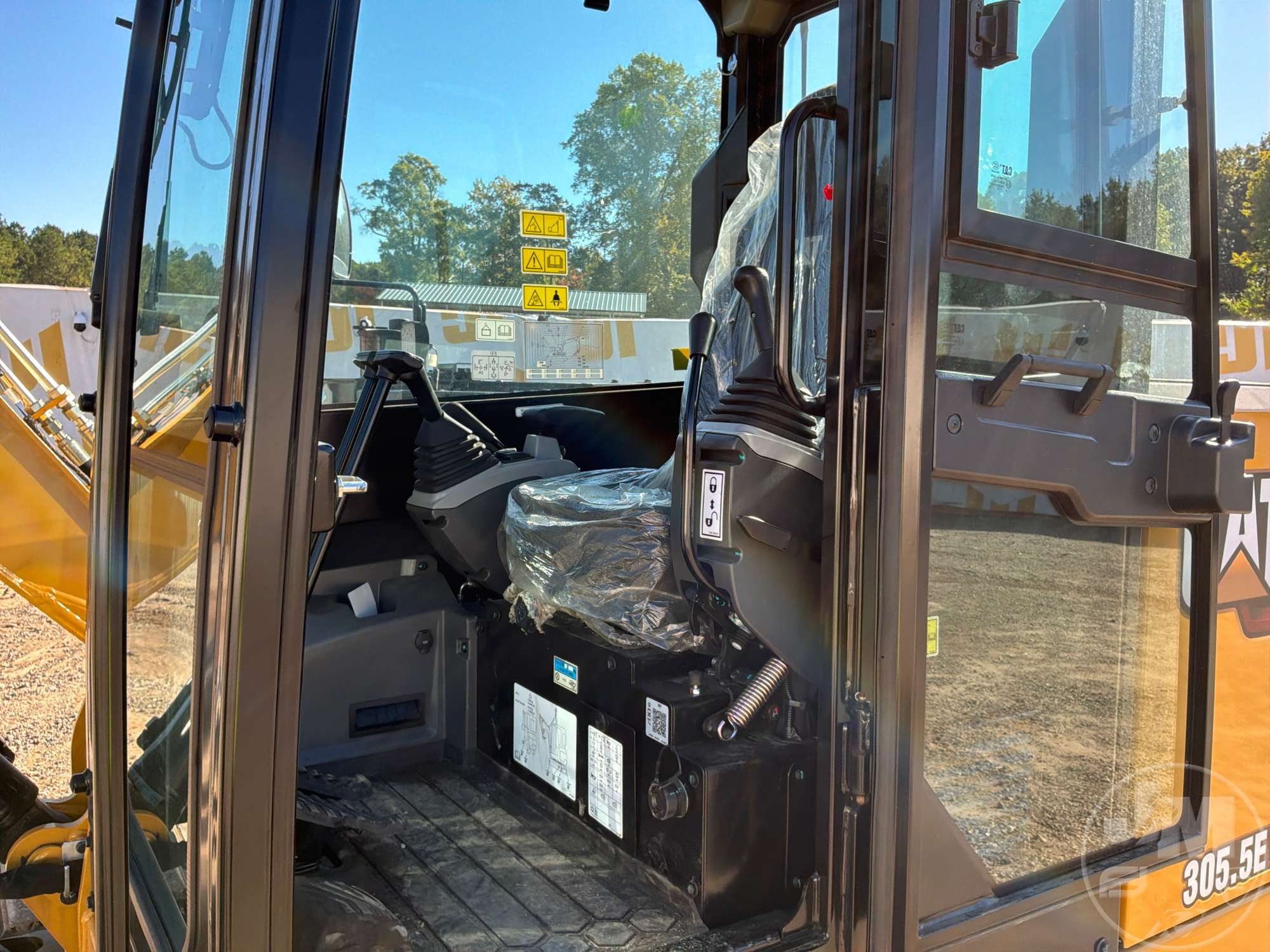 2025 Caterpillar 305.5E