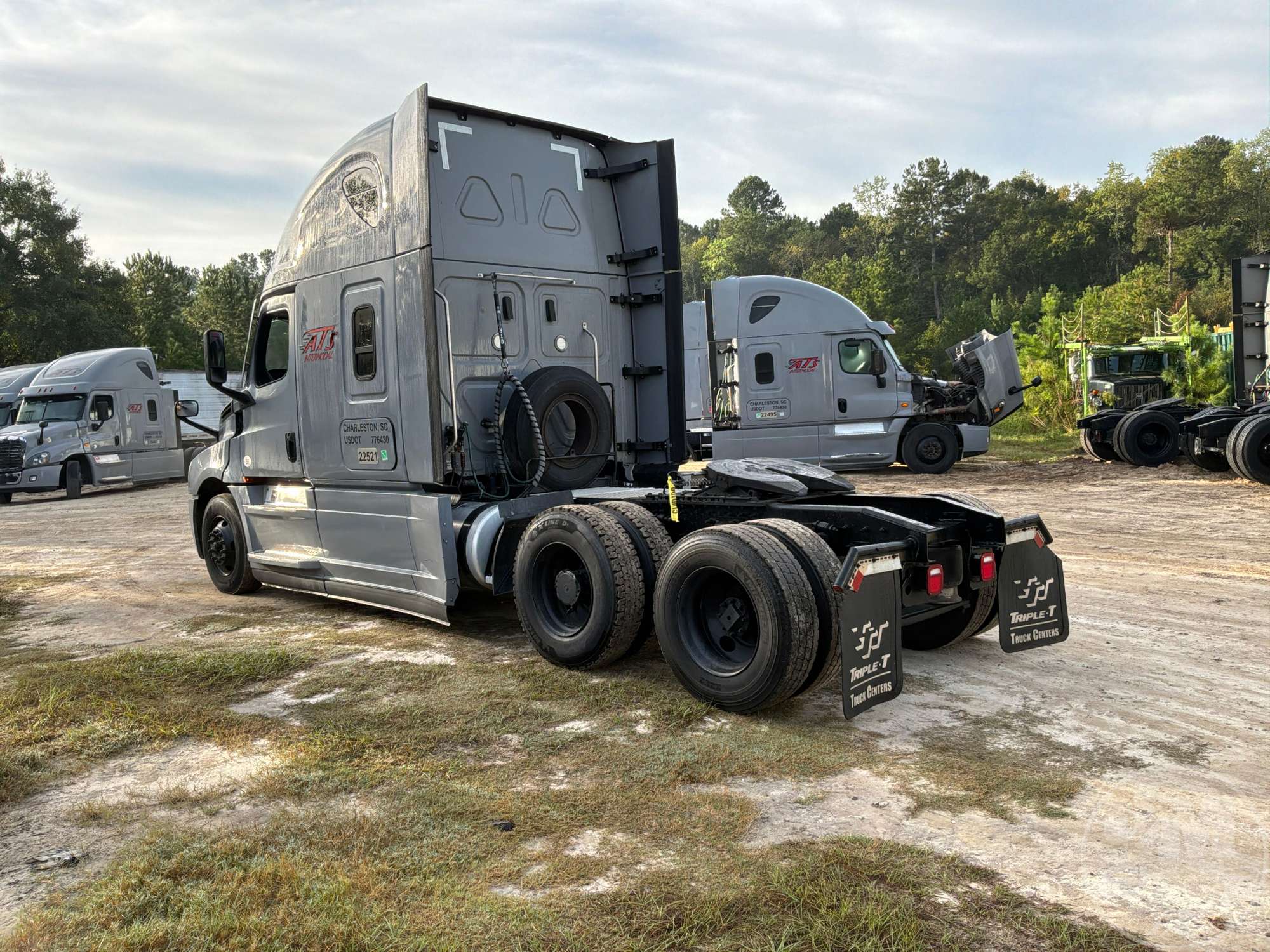 2021 Freightliner CASCADIA