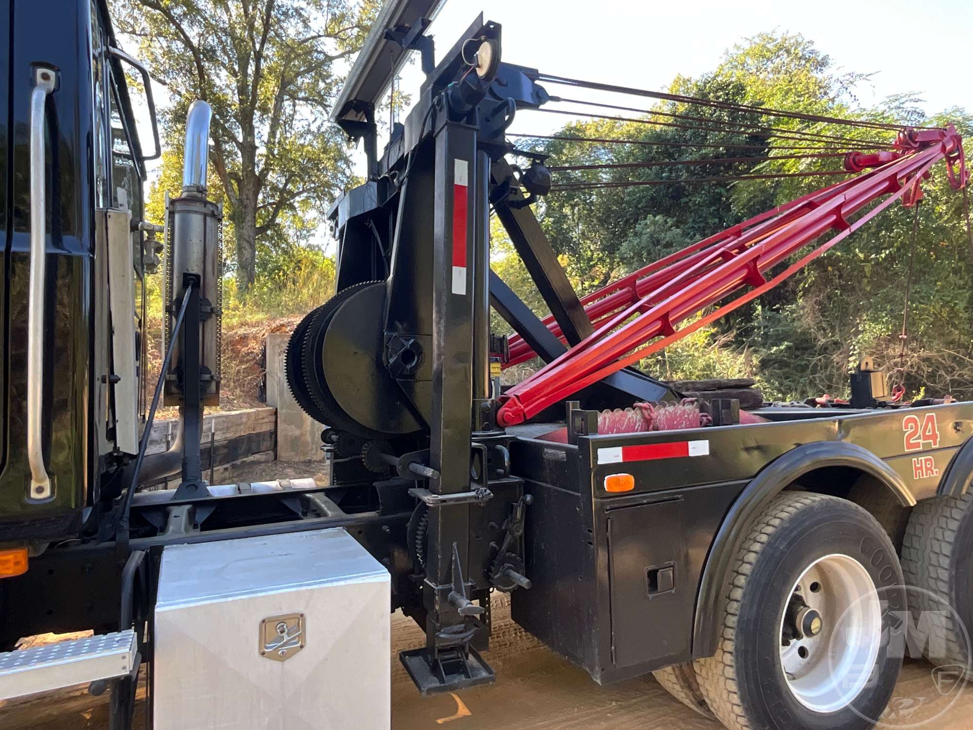 1996 Mack CH613
