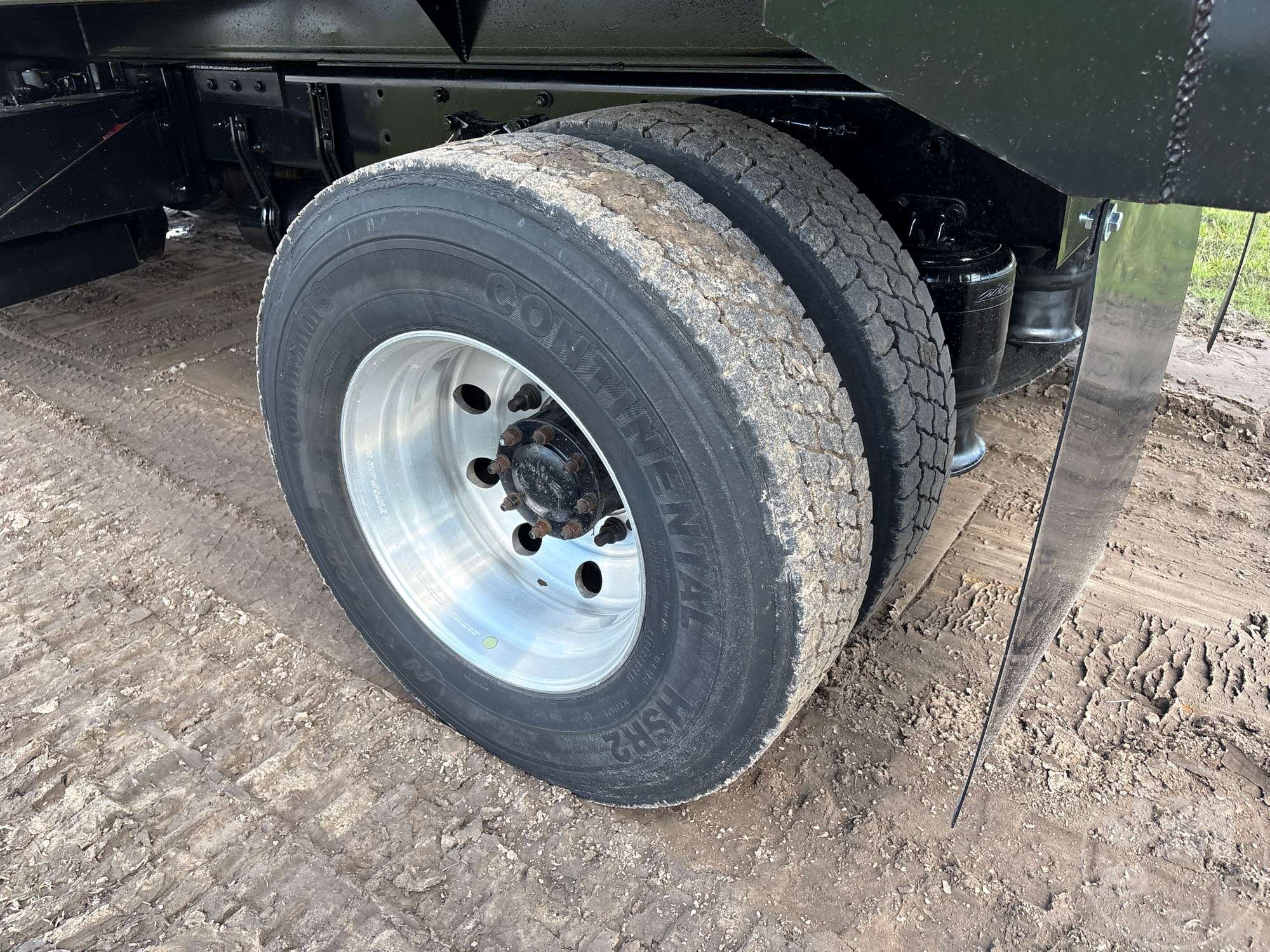 2020 Freightliner M2