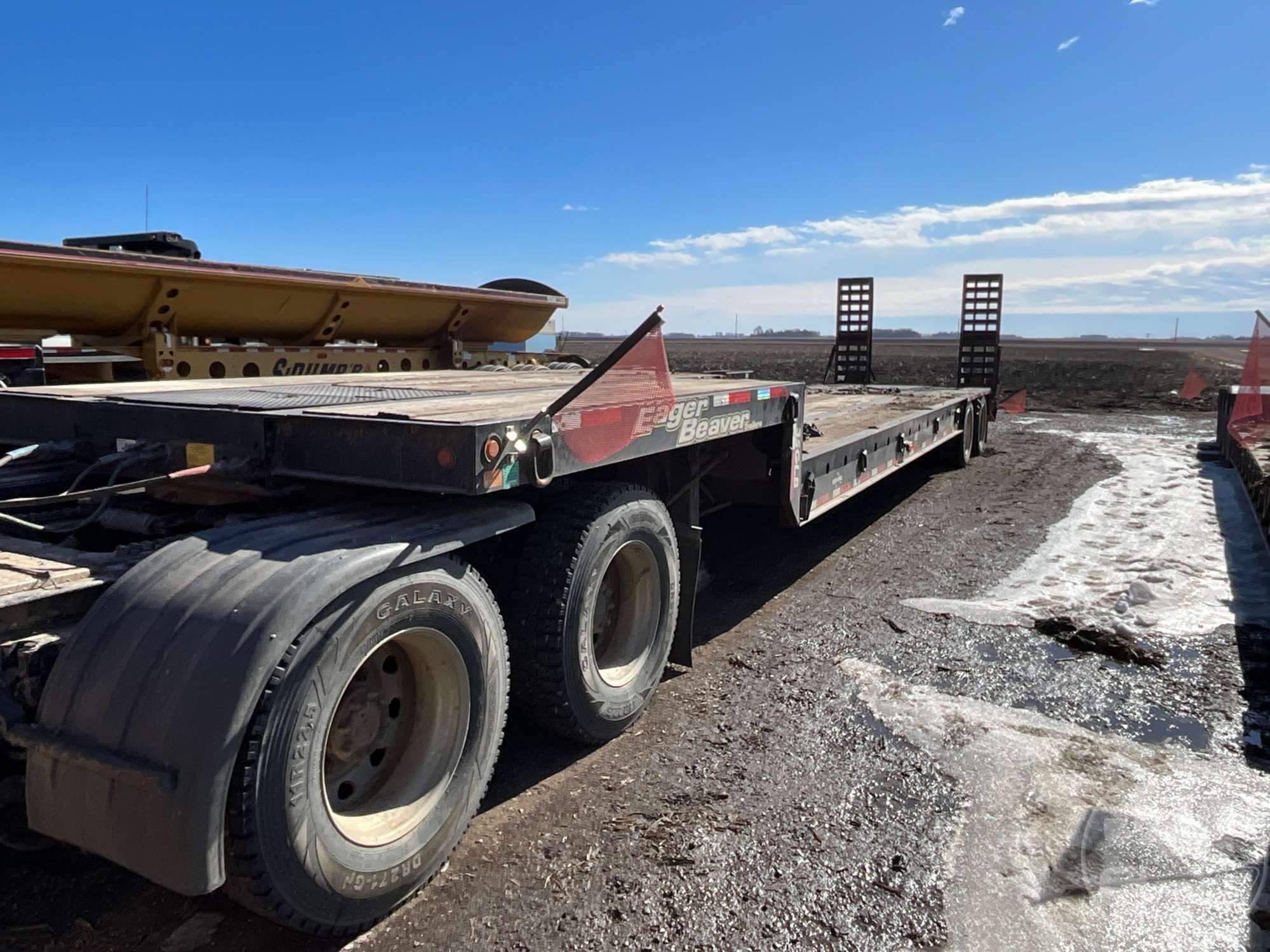 2015 Eager Beaver 35GLB