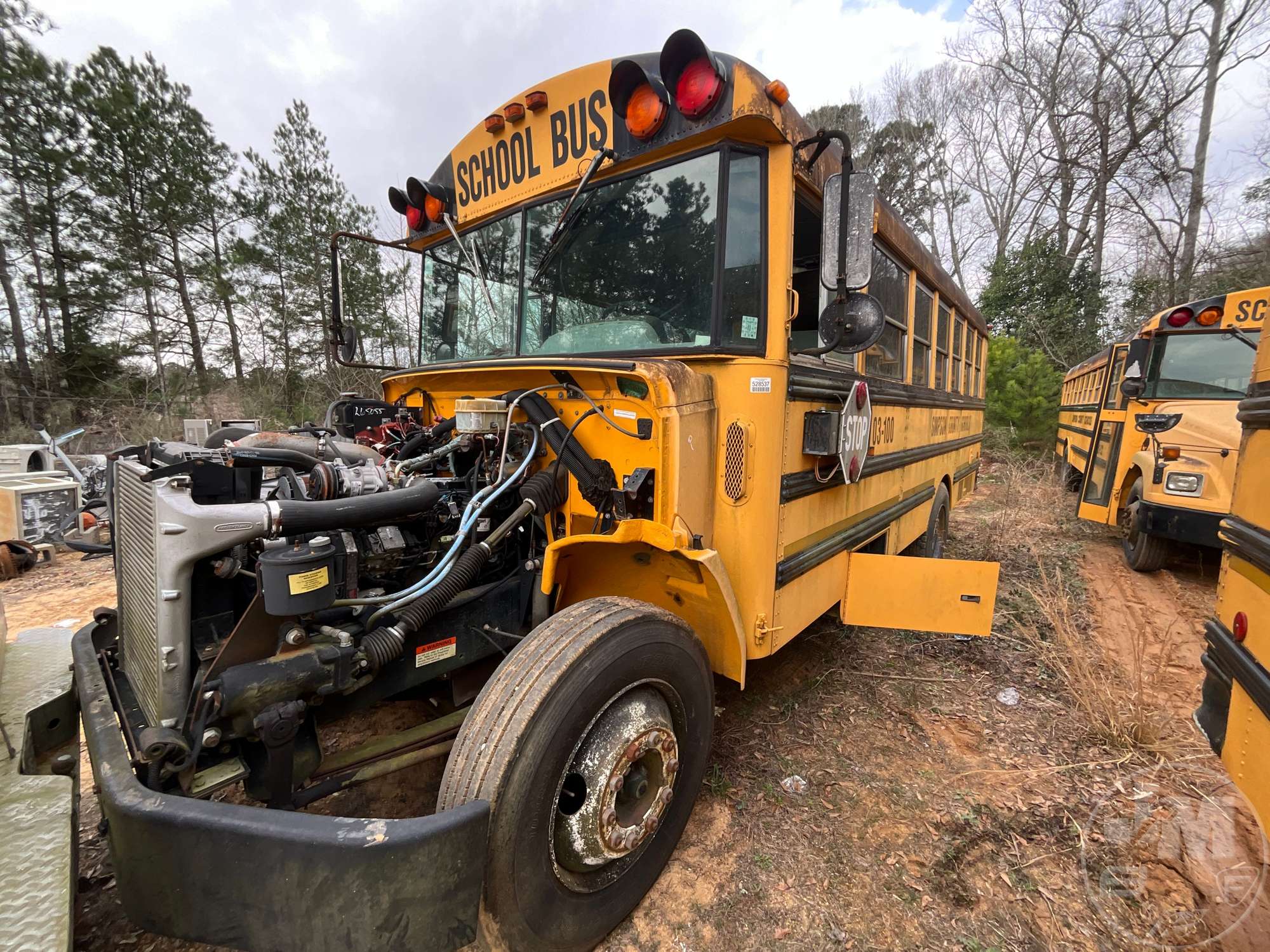 2003 Freightliner FS 65 CHASSIS