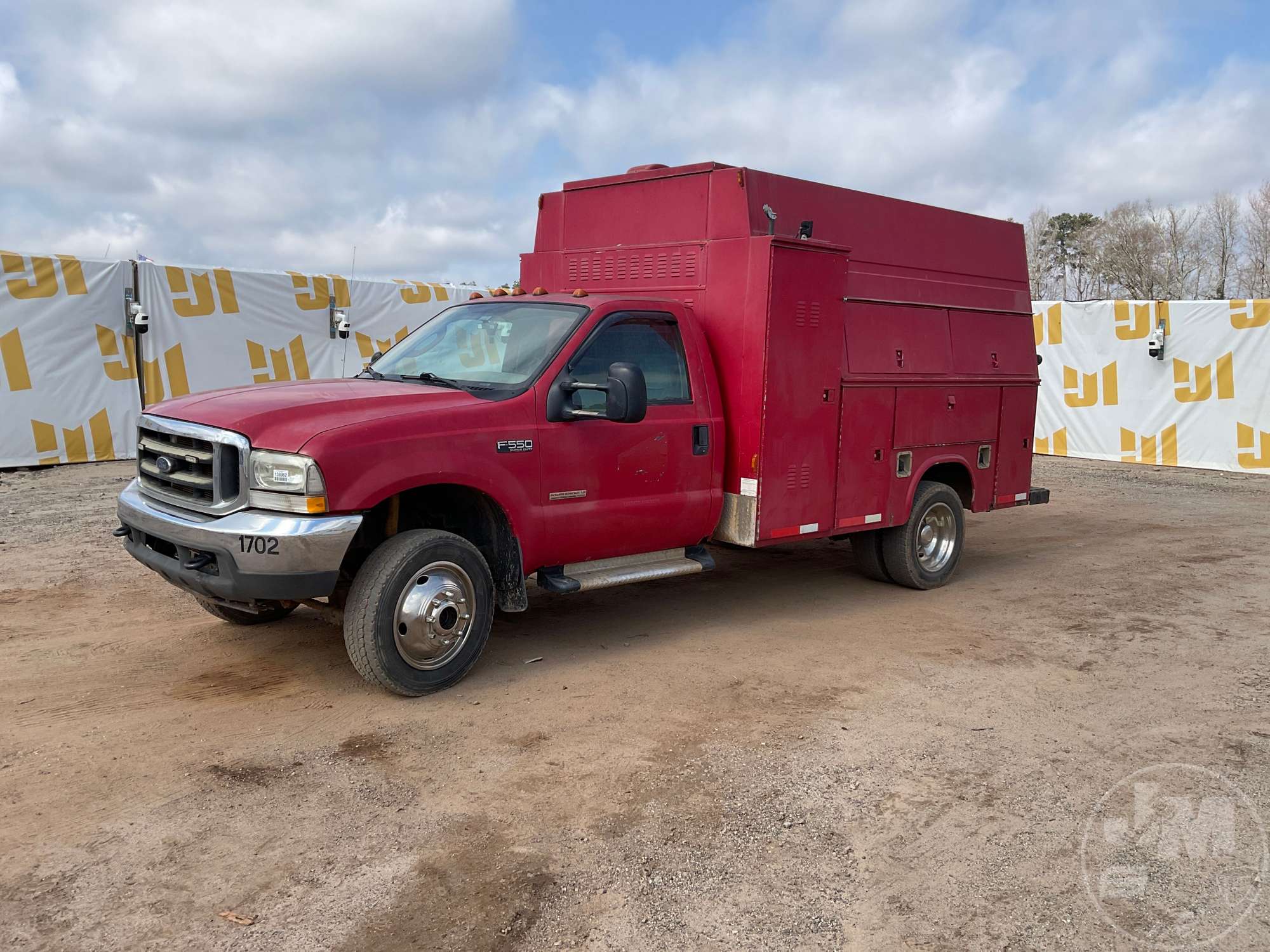 2004 Ford F-550 SUPER DUTY