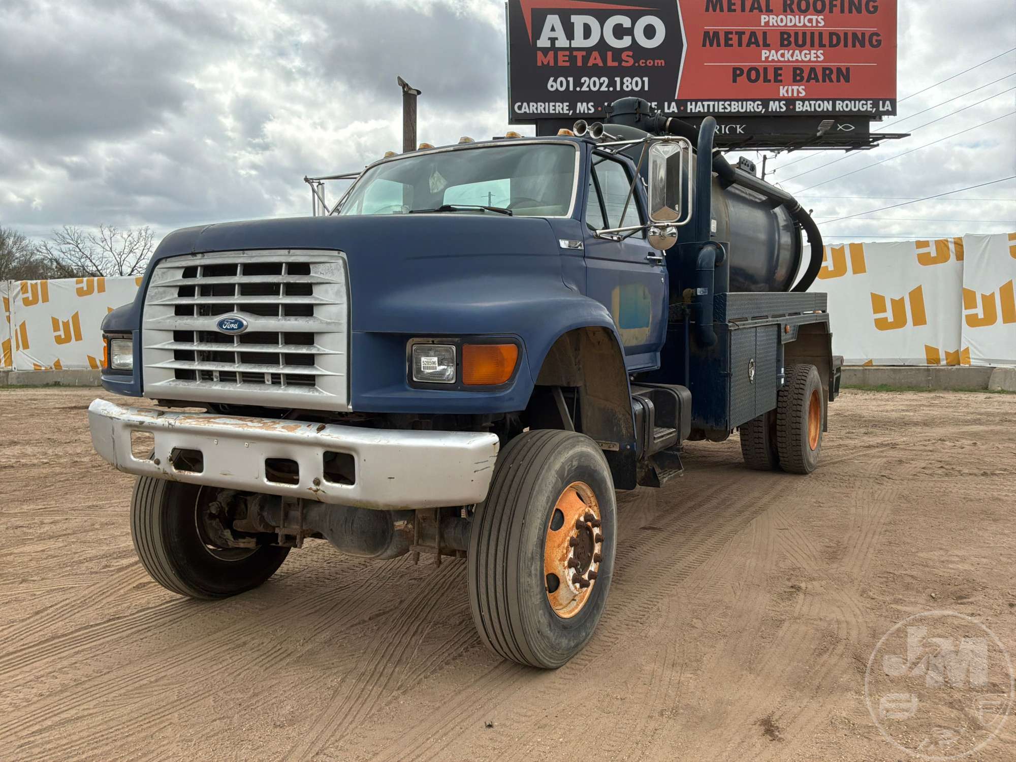 1997 Ford F-800