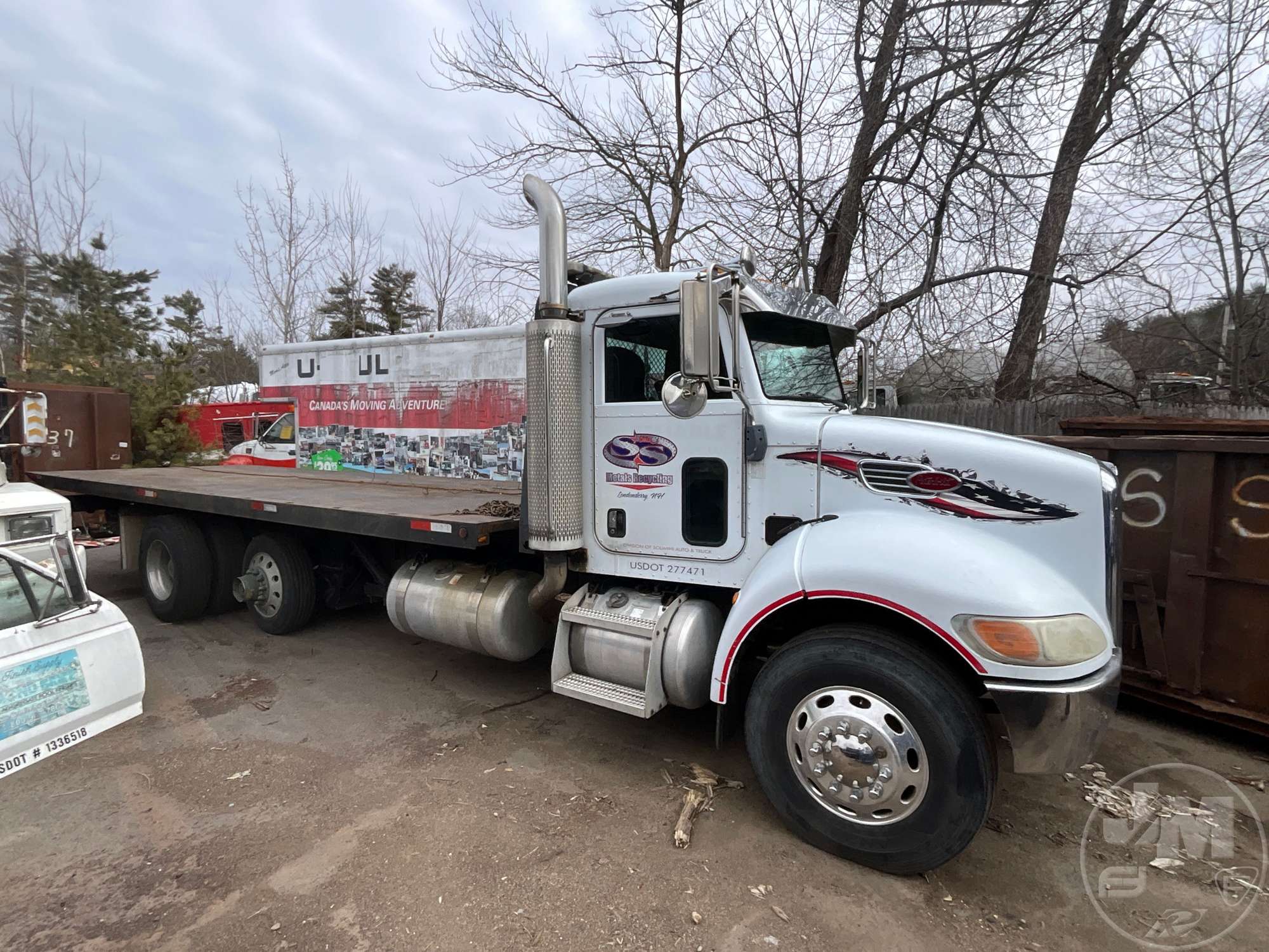 2006 Peterbilt 335