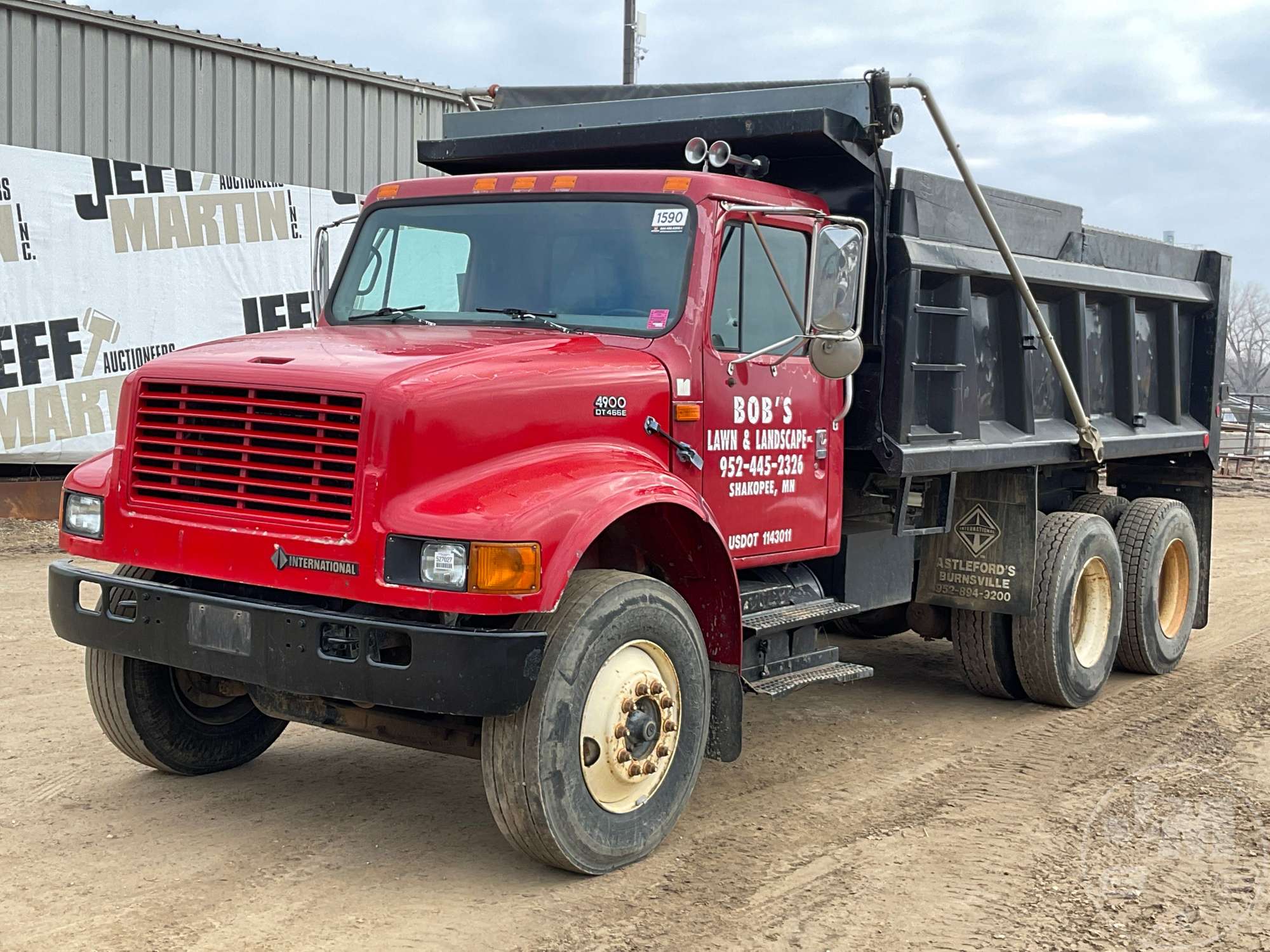 1999 International F-4900