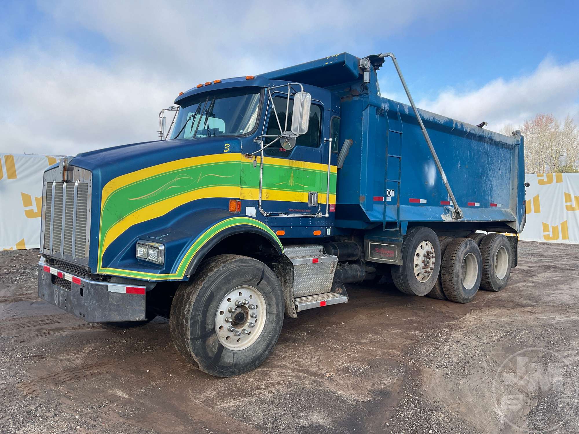 1996 Kenworth T800