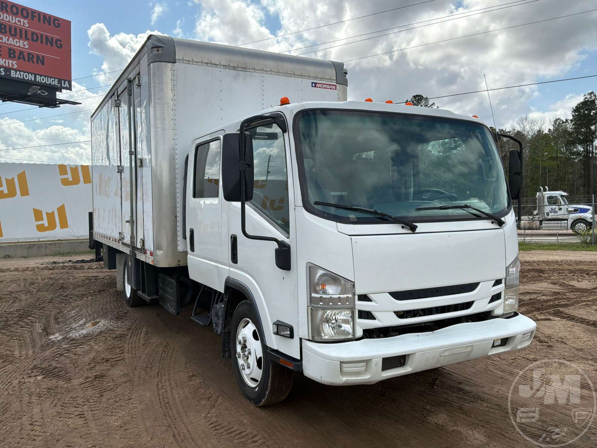 2016 Isuzu NQR CREW CAB