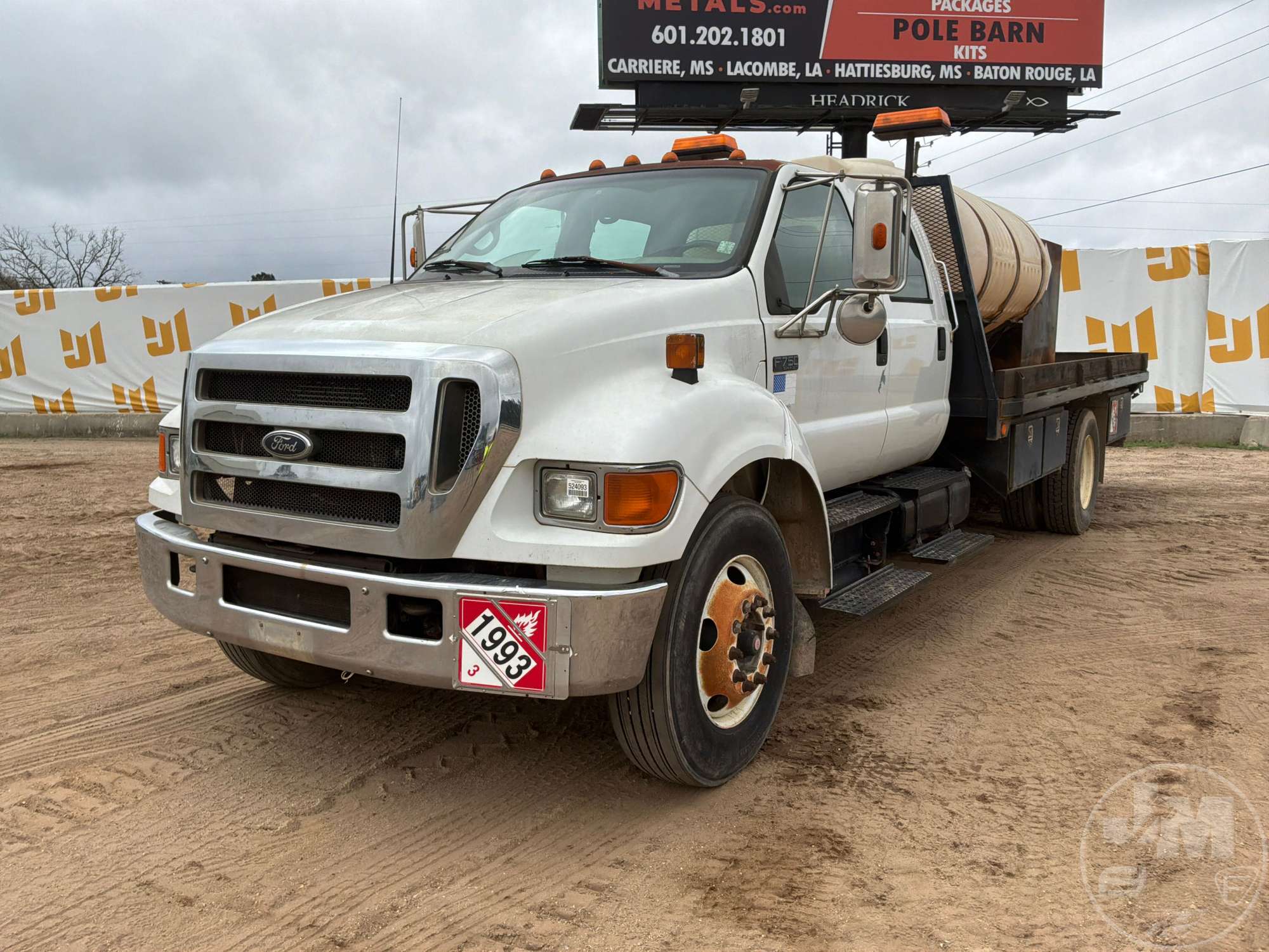 2005 Ford F-750XL