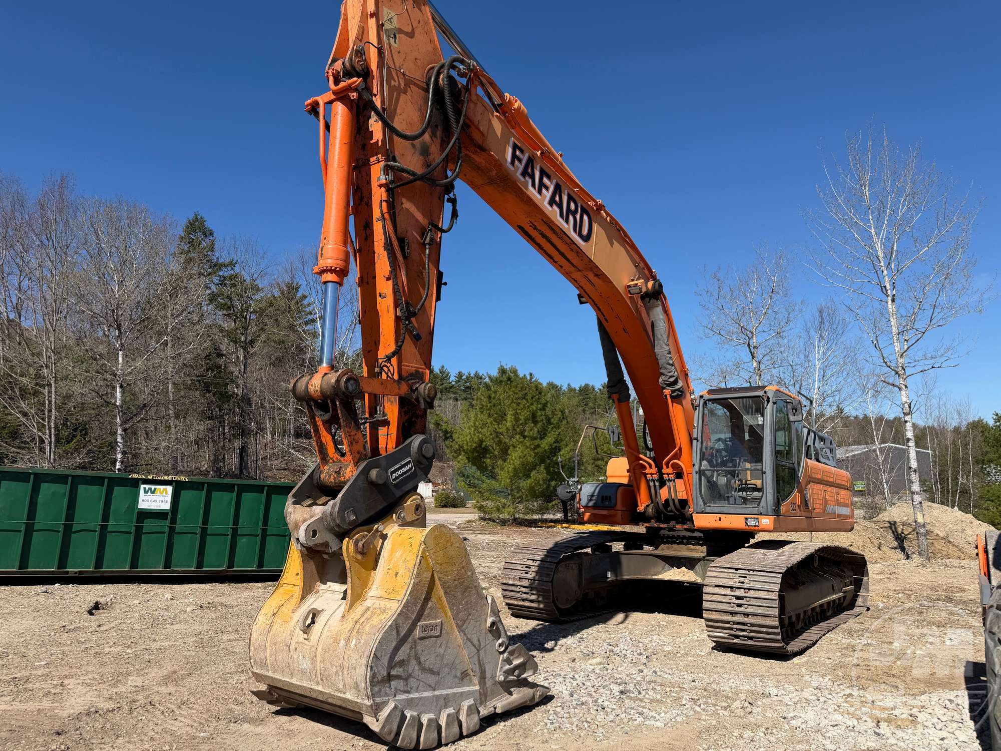 Photo of a 2013 Doosan DX420LC-3