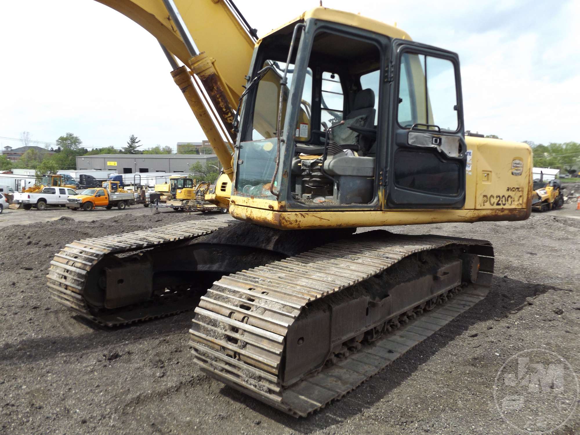 Photo of a  Komatsu PC200LC-6