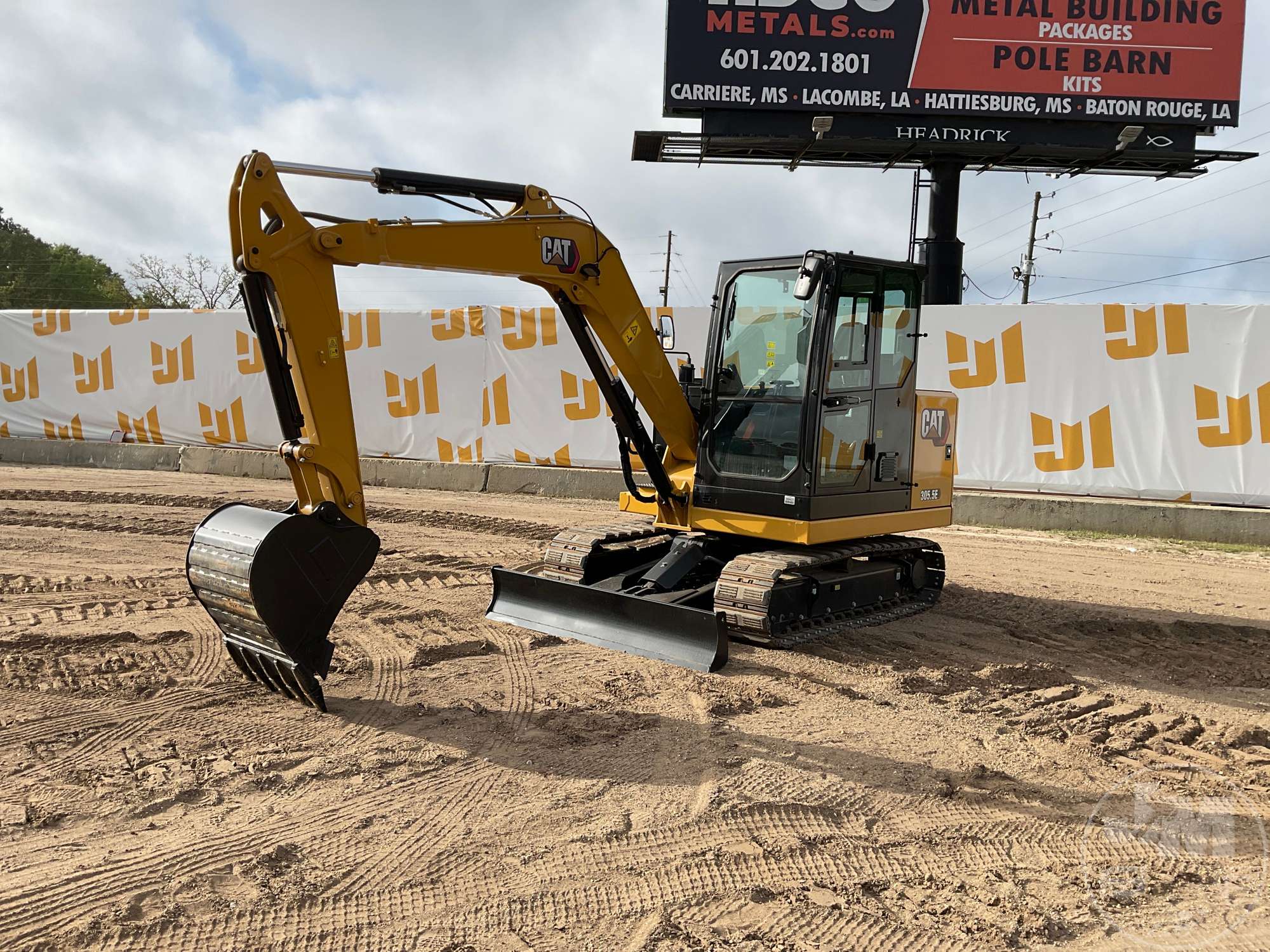 Photo of a 2025 Caterpillar 30550
