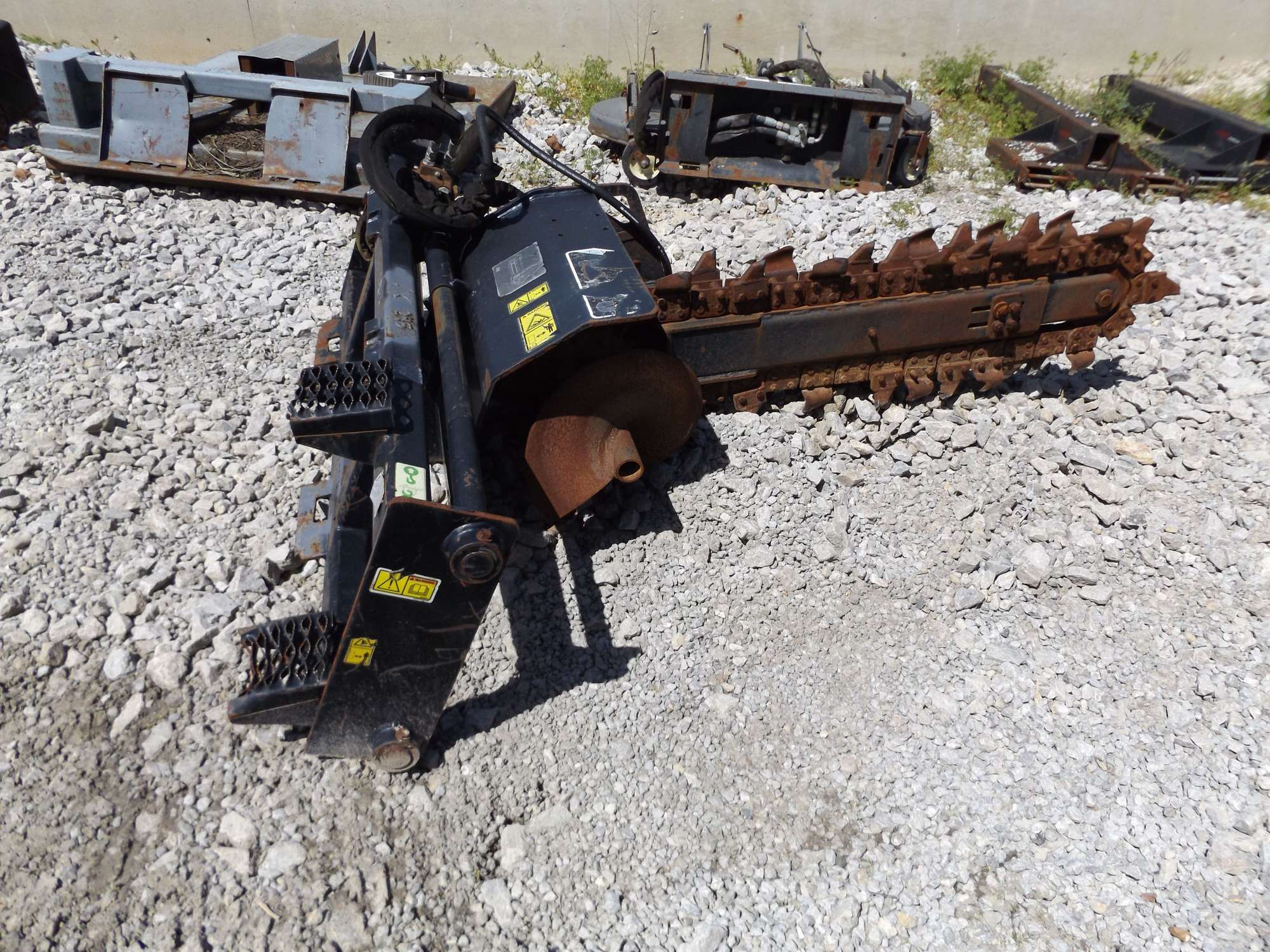 Photo of a  Caterpillar T9