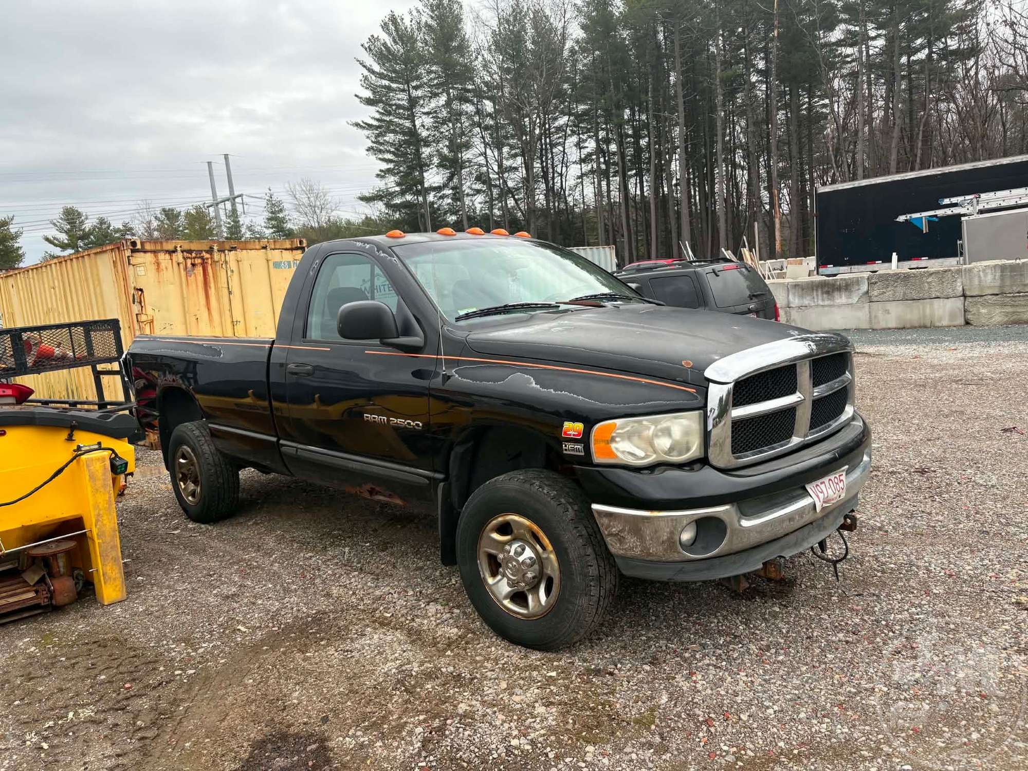 Photo of a 2004 Dodge RAM