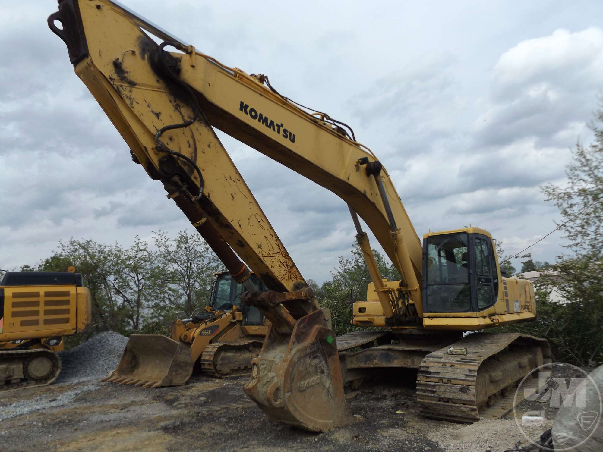 Photo of a  Komatsu PC400