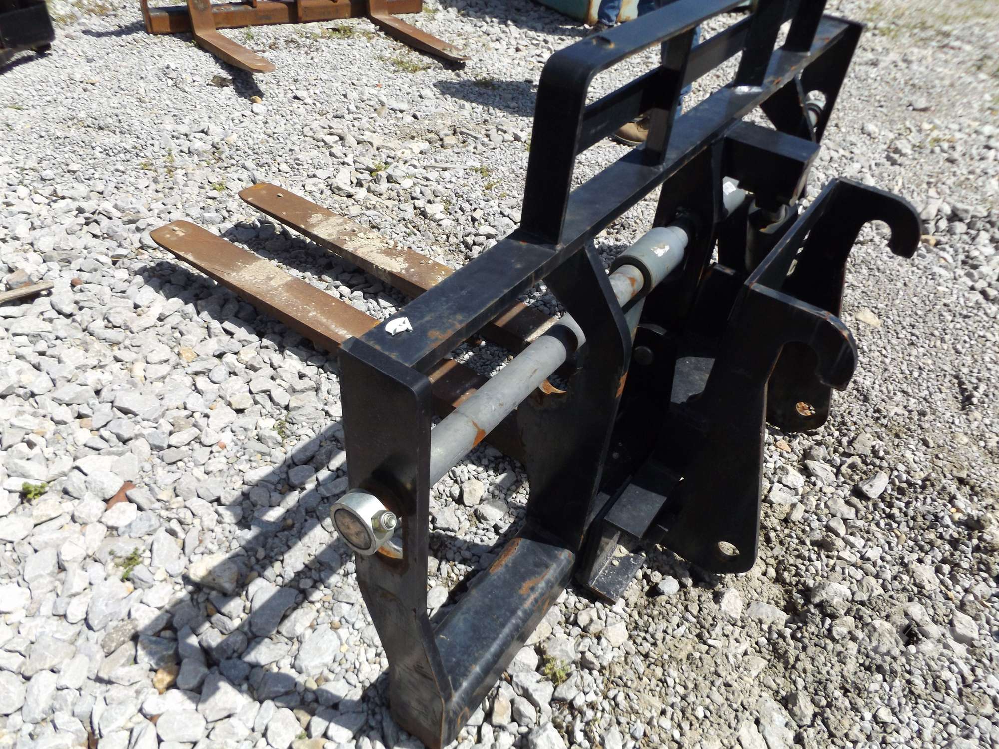 Photo of a  JLG TILTING HEAD