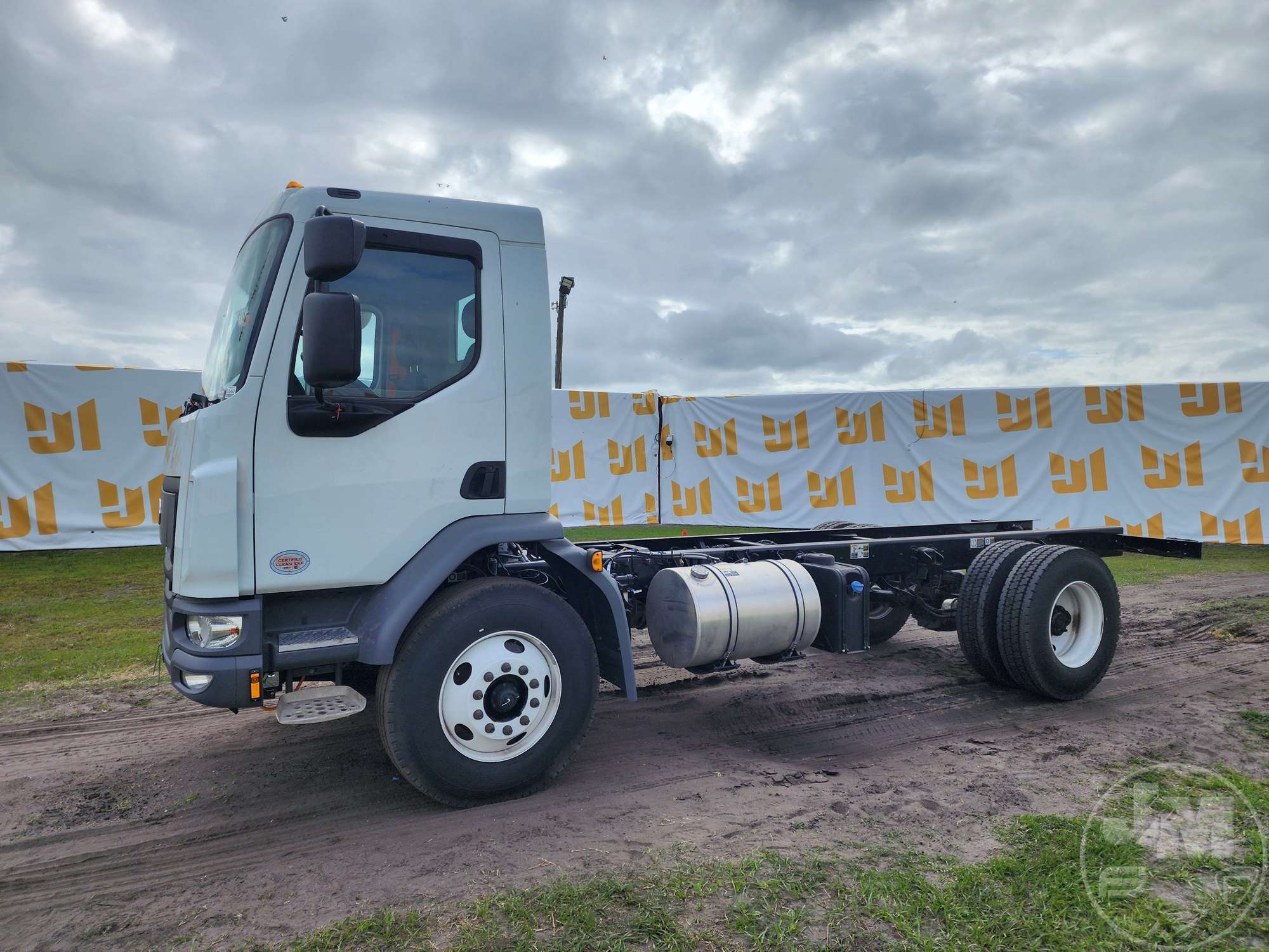 Photo of a 2025 Peterbilt 220