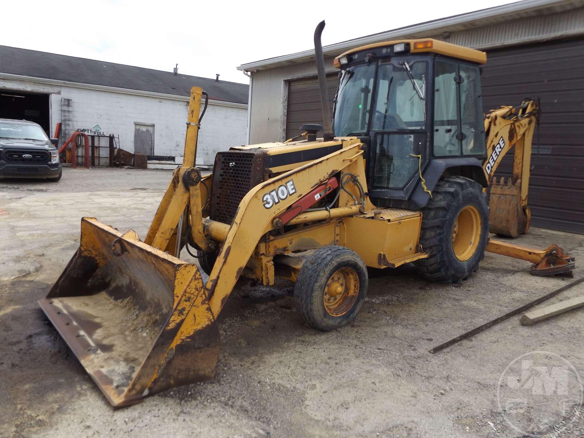 Photo of a  John Deere 310E
