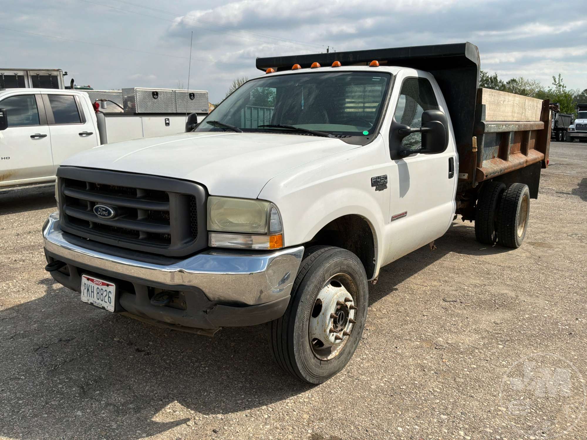 Photo of a 2004 Ford F450