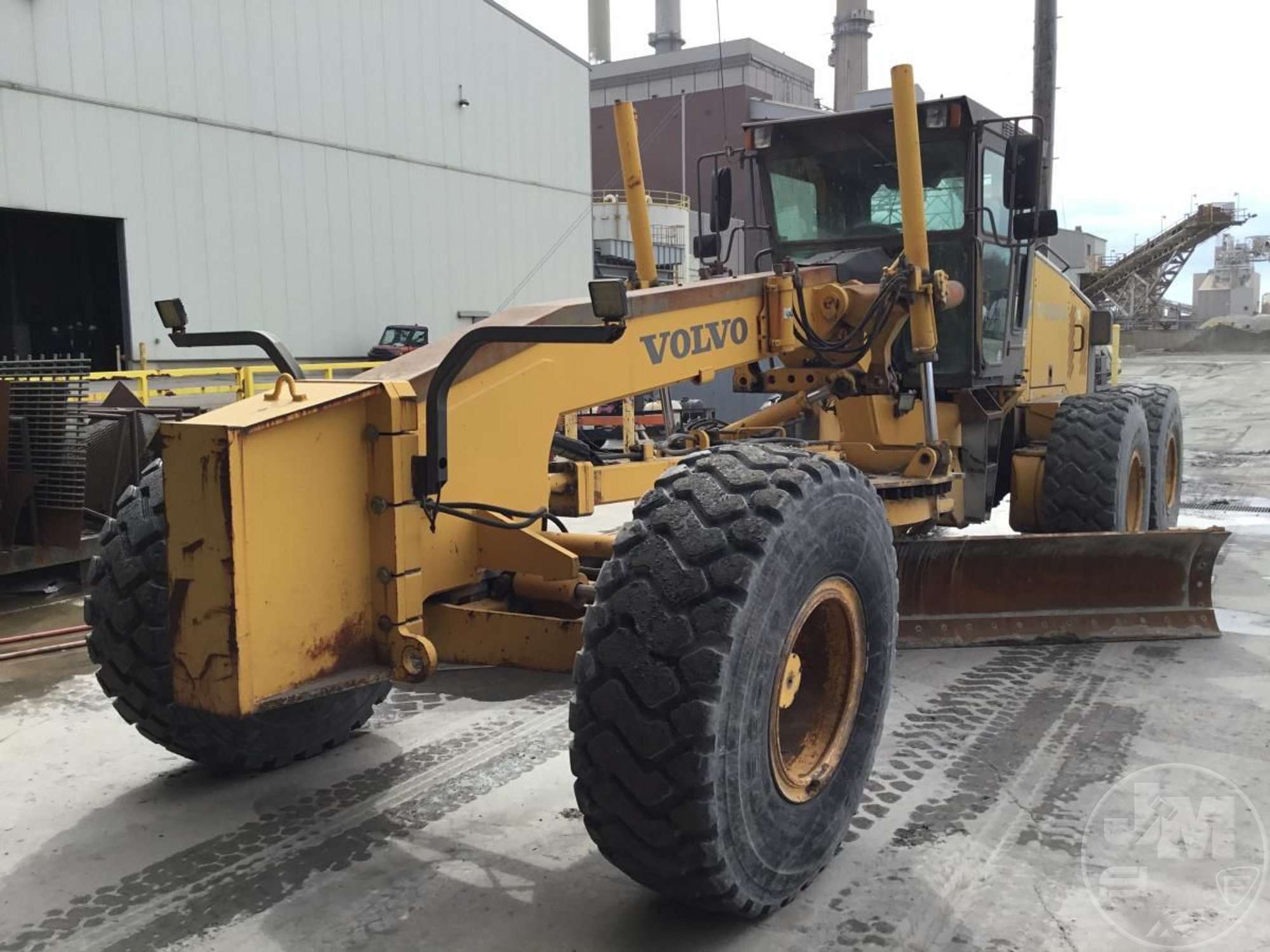 Photo of a 2005 Volvo G780