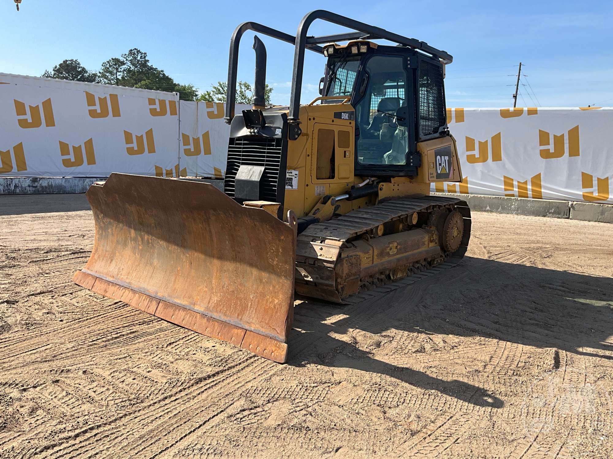 Photo of a 2018 Caterpillar D6K2 XL