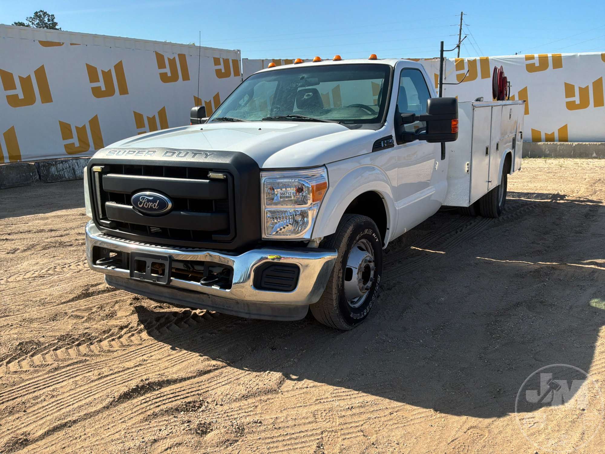 Photo of a 2016 Ford F-350 XL