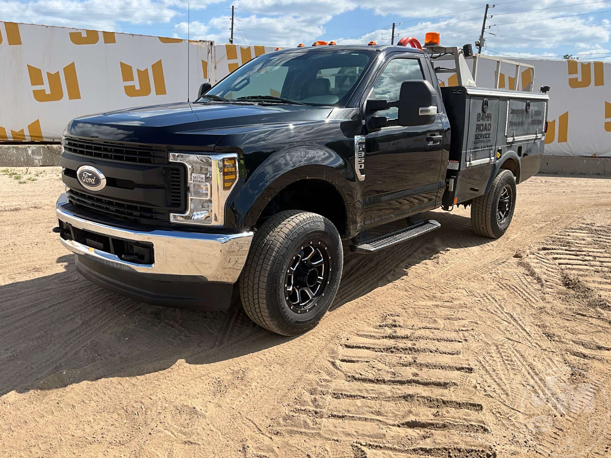 Photo of a 2019 Ford F-350 XL