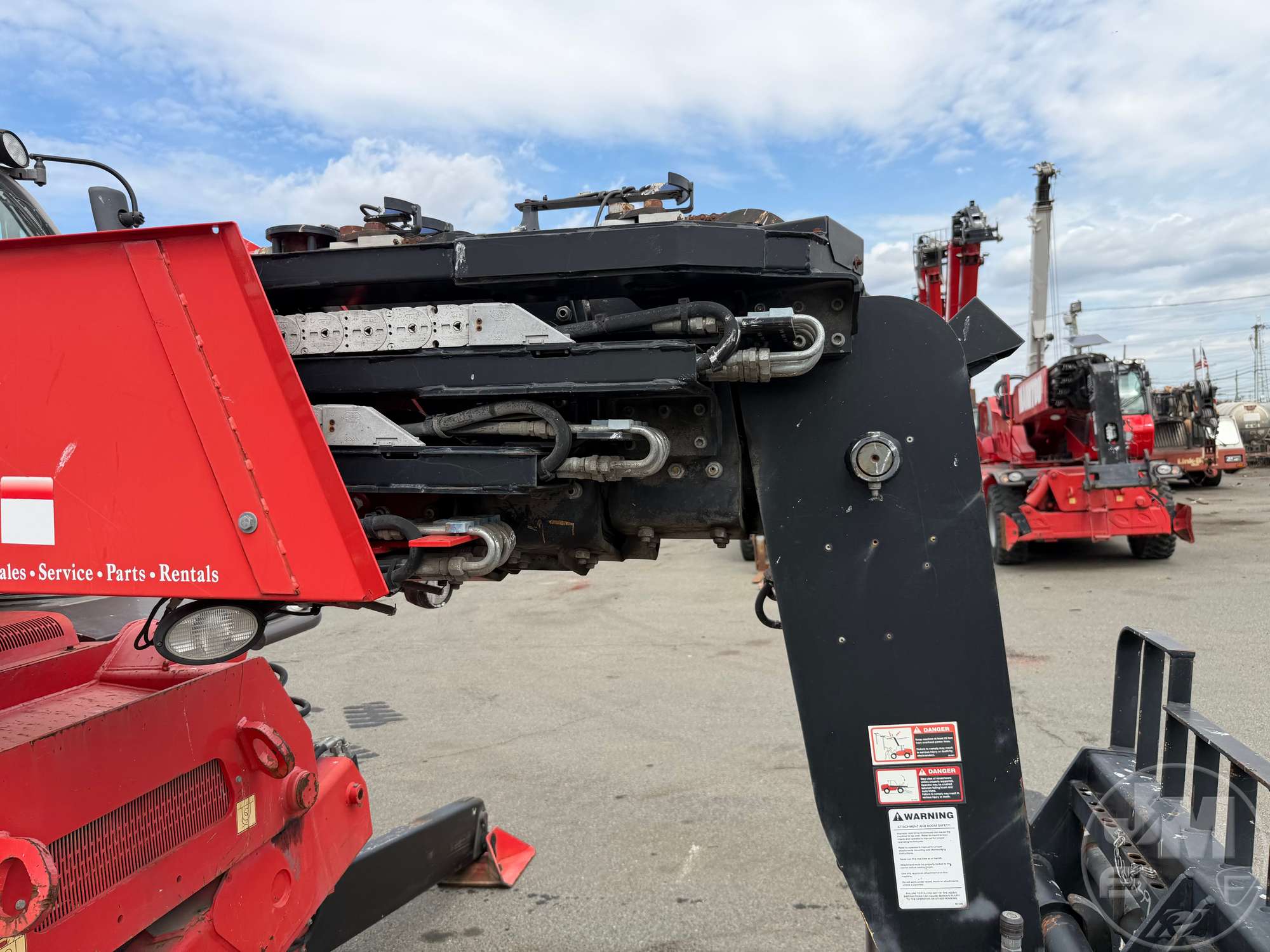 2016 Manitou MRT2540-T4