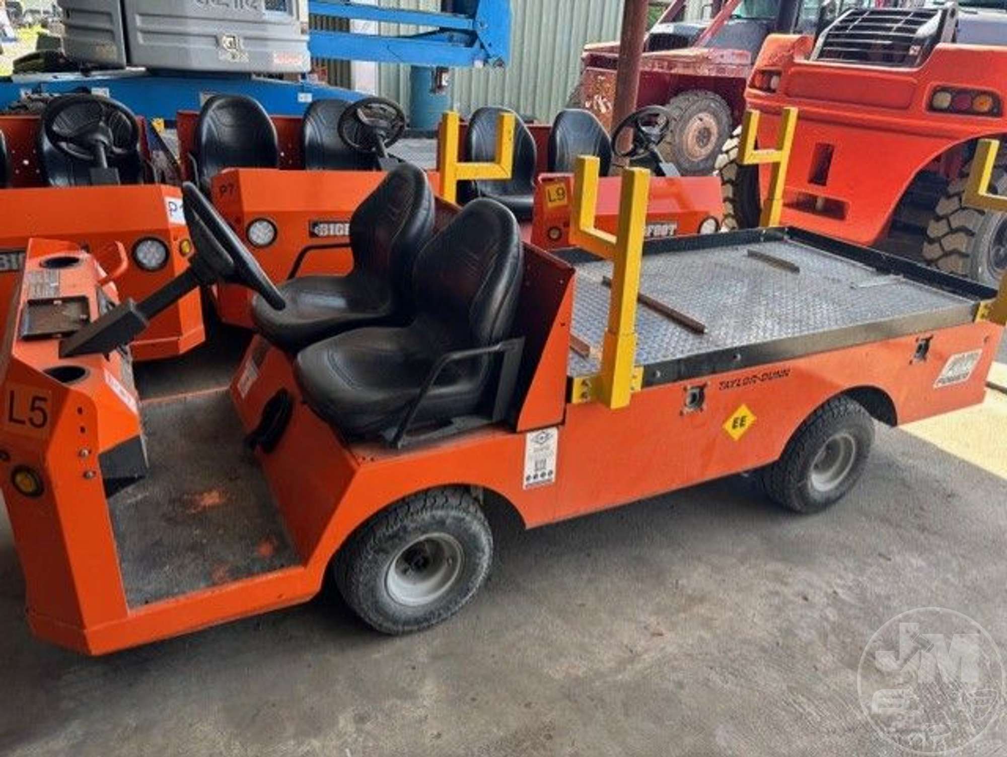 Photo of a 2020 Taylor-Dunn B5-440-48EE BIG FOOT FLATBED CART