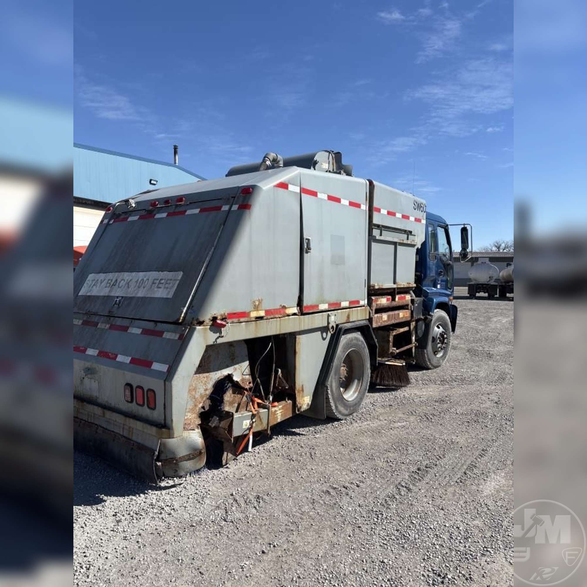Photo of a 2005 GMC CENTURION