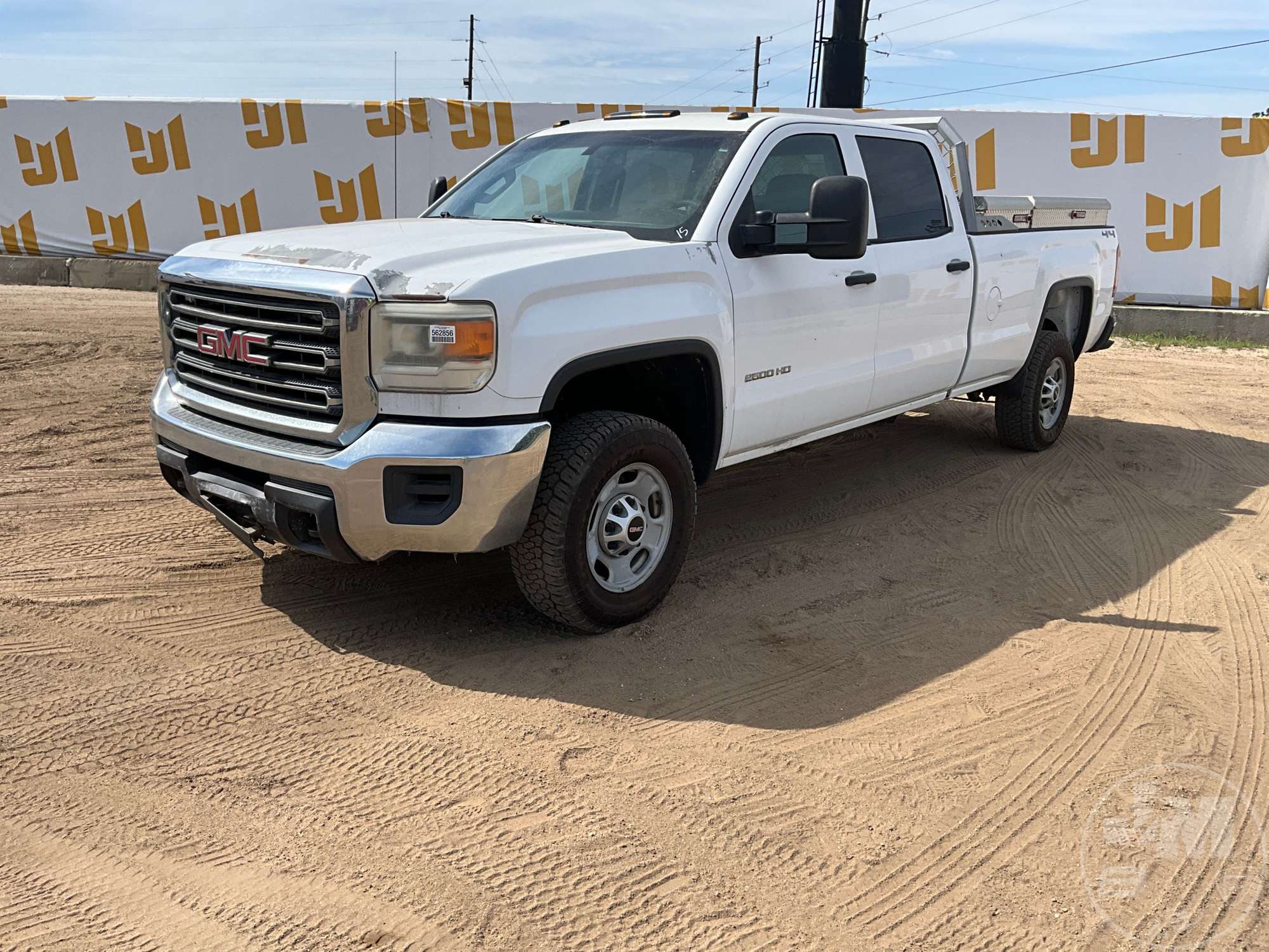 Photo of a 2015 GMC SIERRA 2500 HD