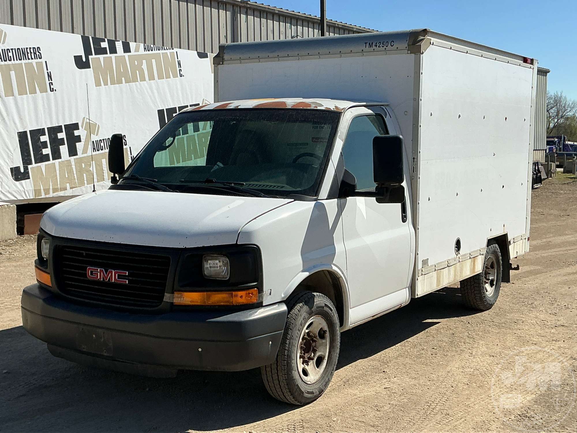 Photo of a 2009 GMC Savana 3500