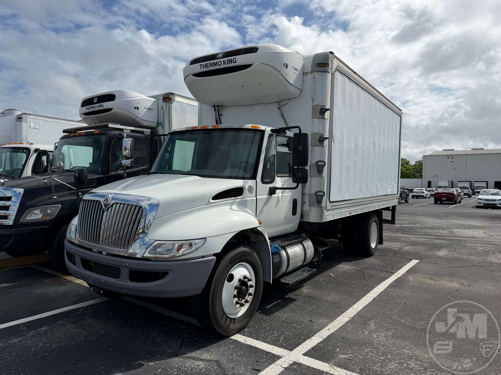 Photo of a 2016 International 4300