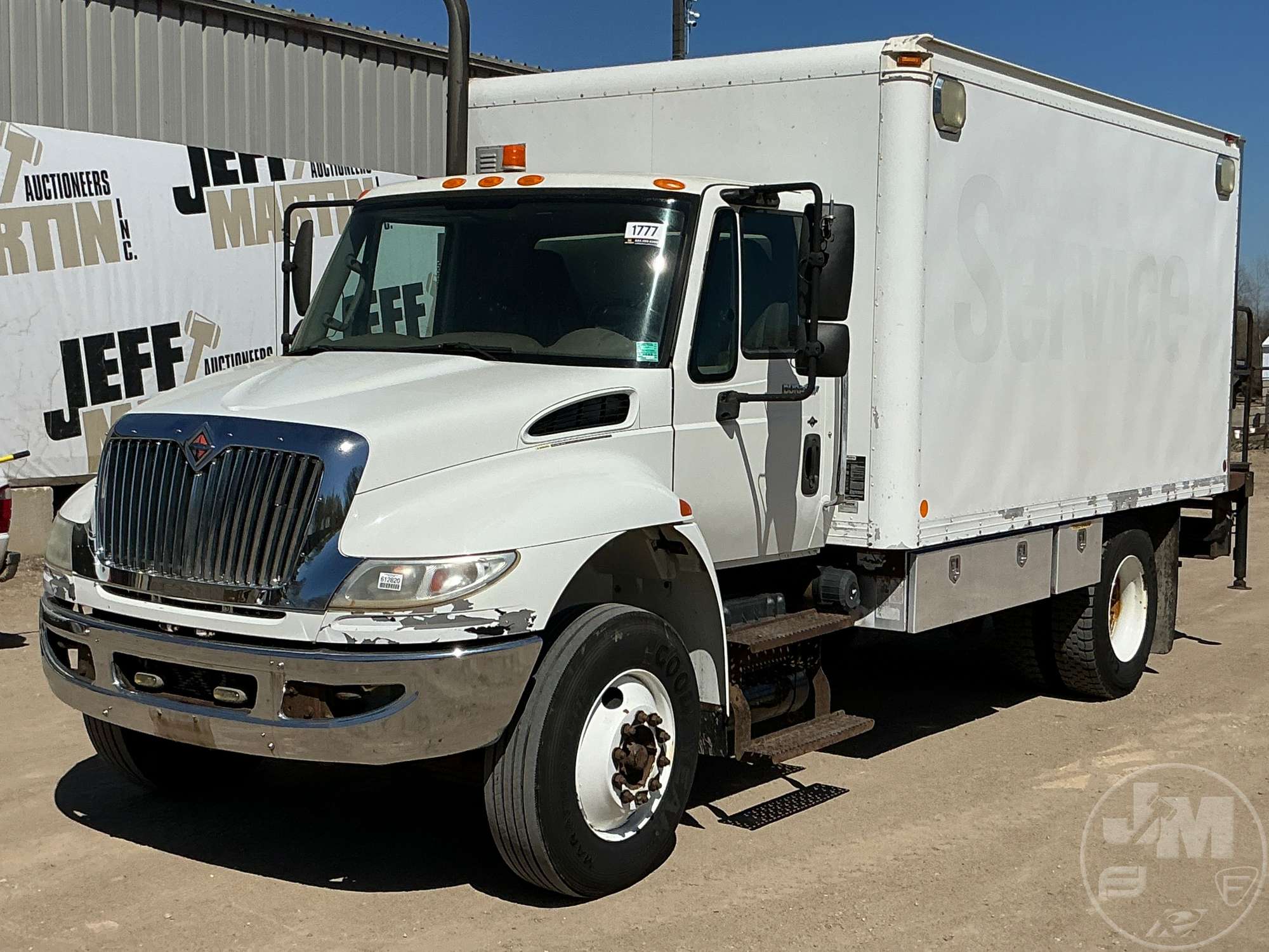 Photo of a 2013 International MA025 4300