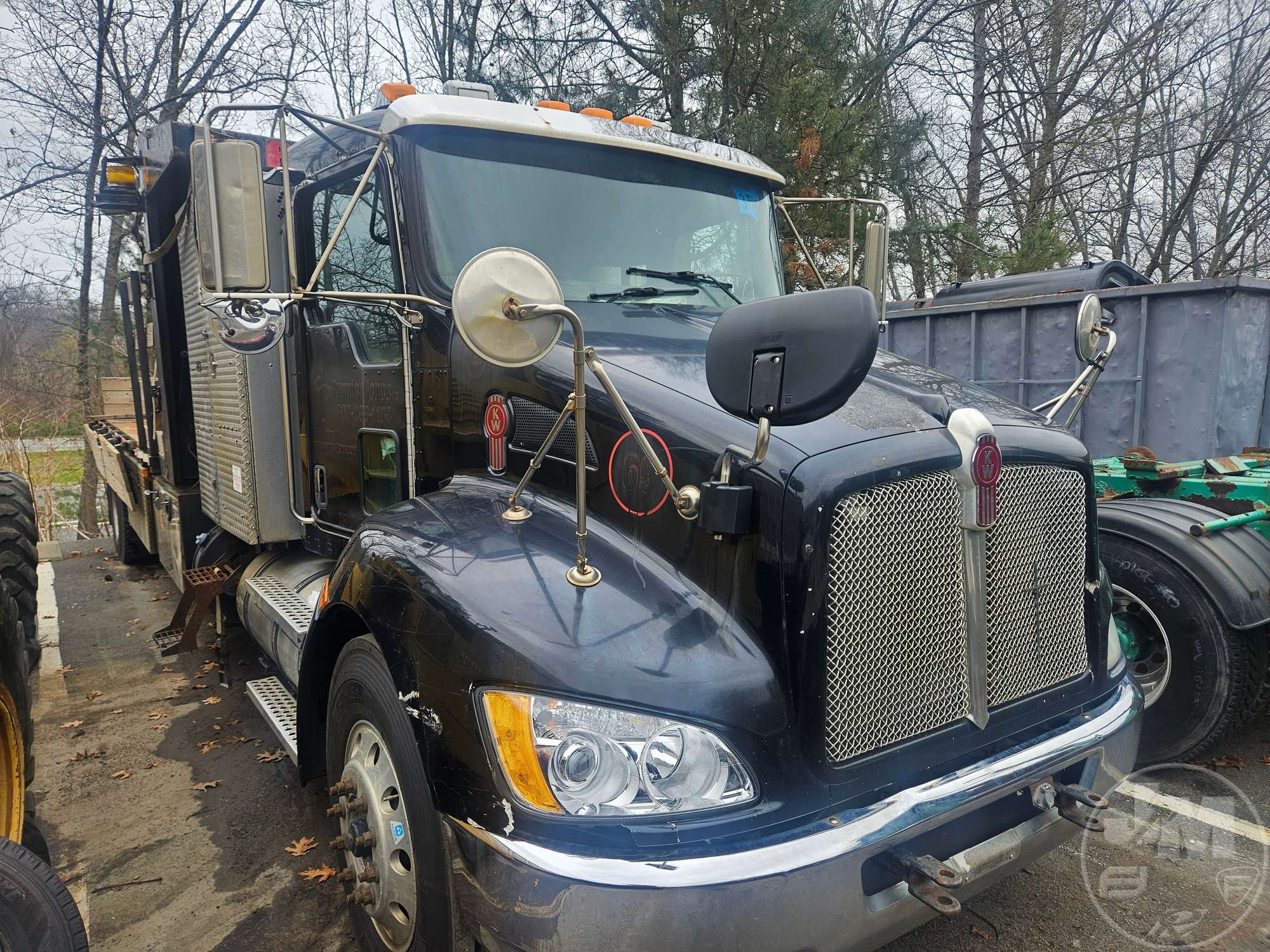 Photo of a 2012 Kenworth T300