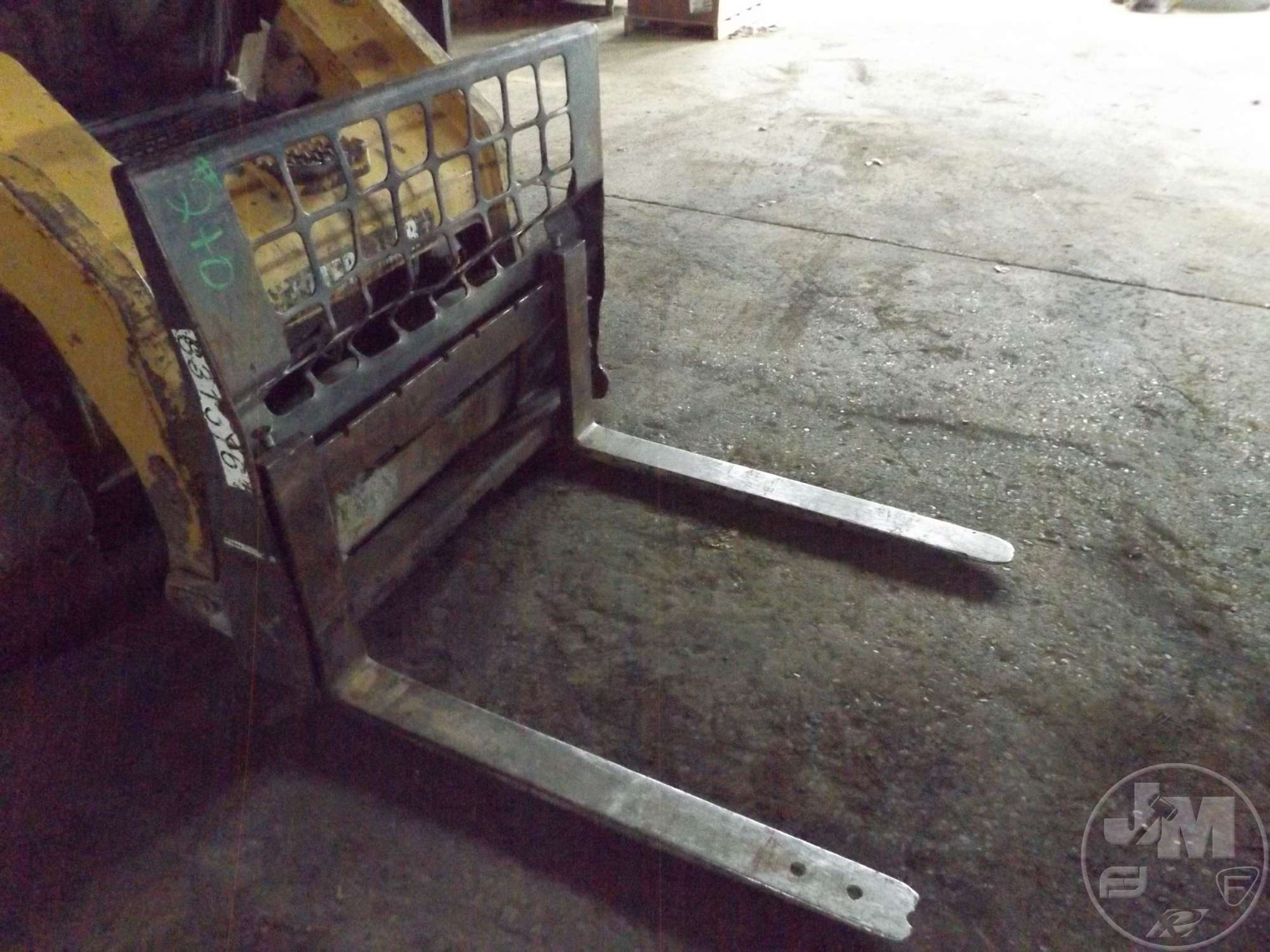 Photo of a  Caterpillar 36in.  SSL FORK