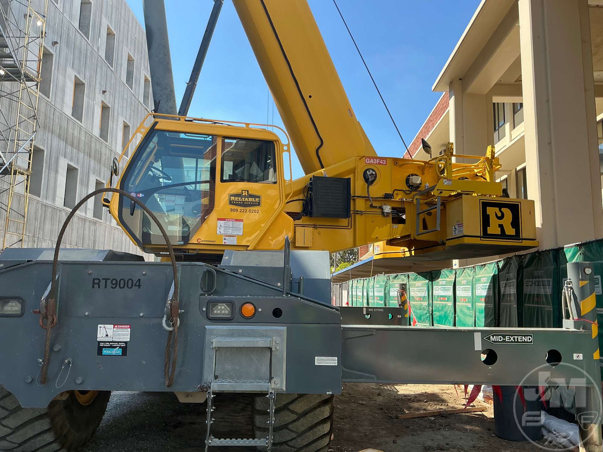 2017 Grove GRT8090